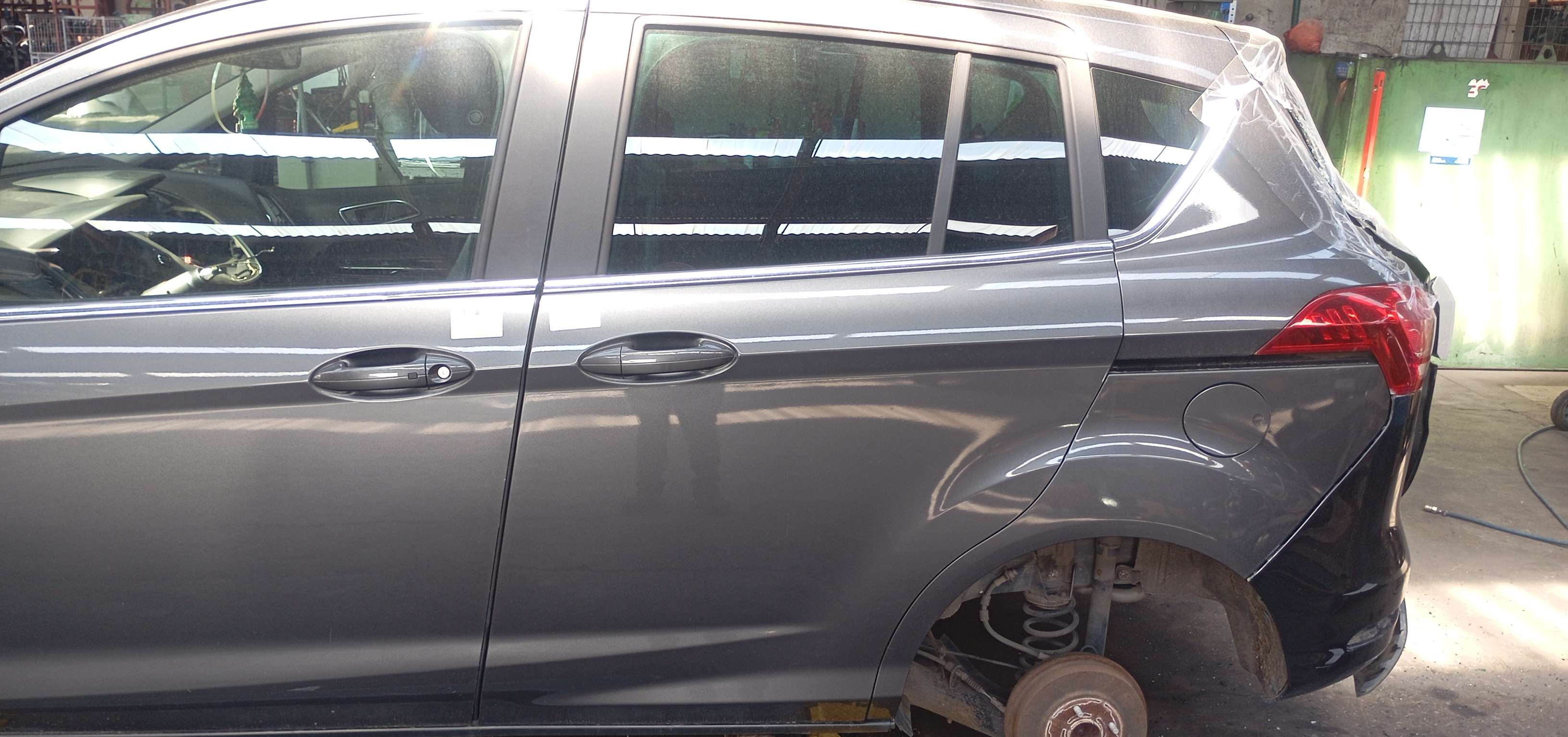 porte coulissante gauche Ford B-Max