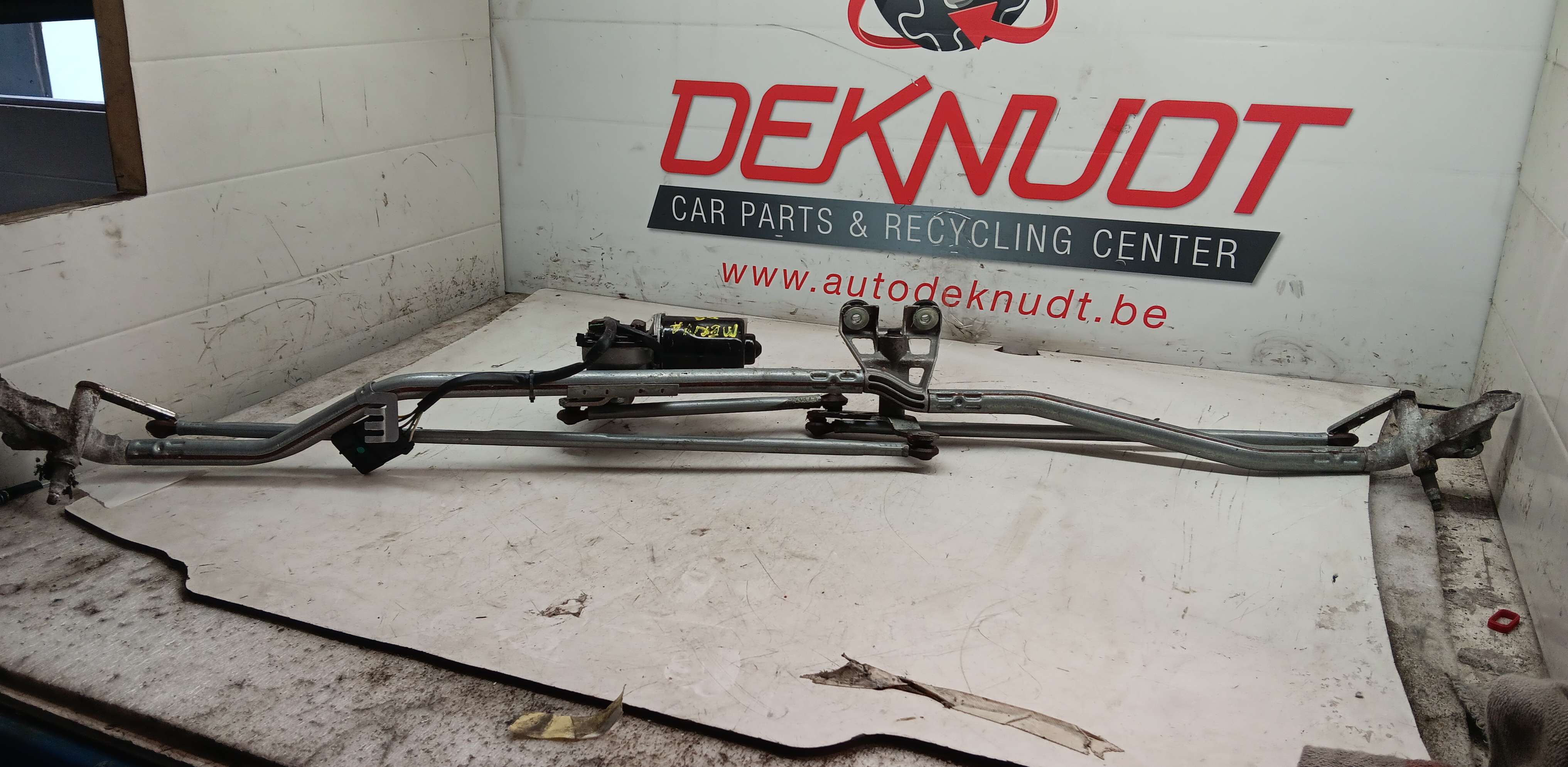 Moteur essui glace avant Opel Meriva