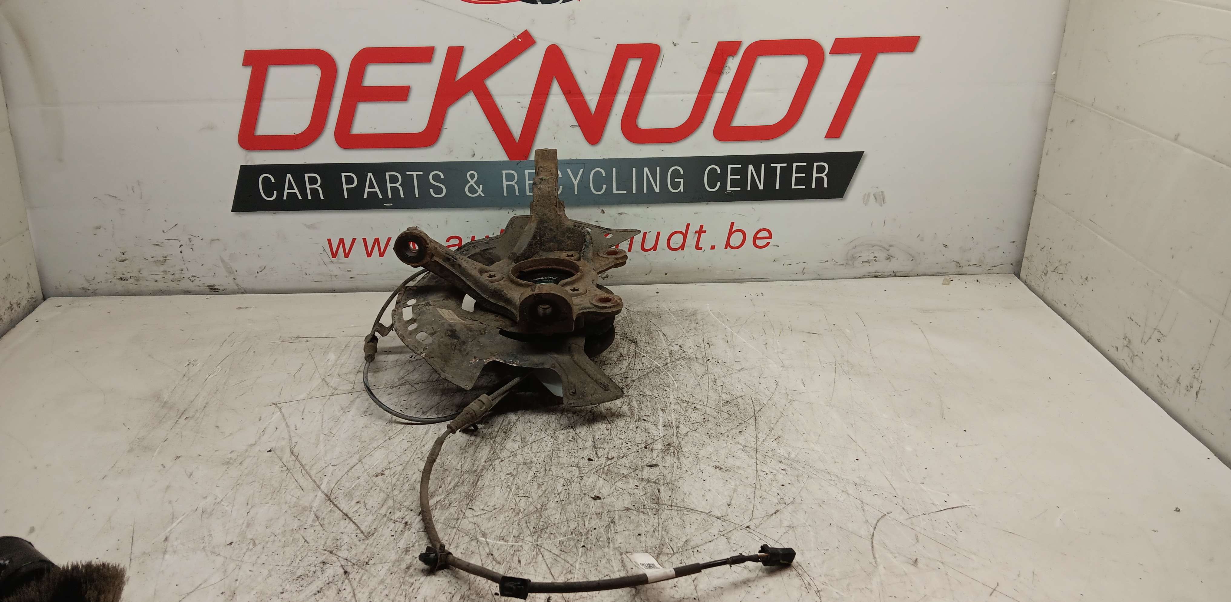 Fusee links voor Hyundai i30