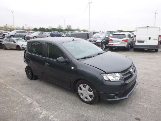Volledige kop Dacia Sandero