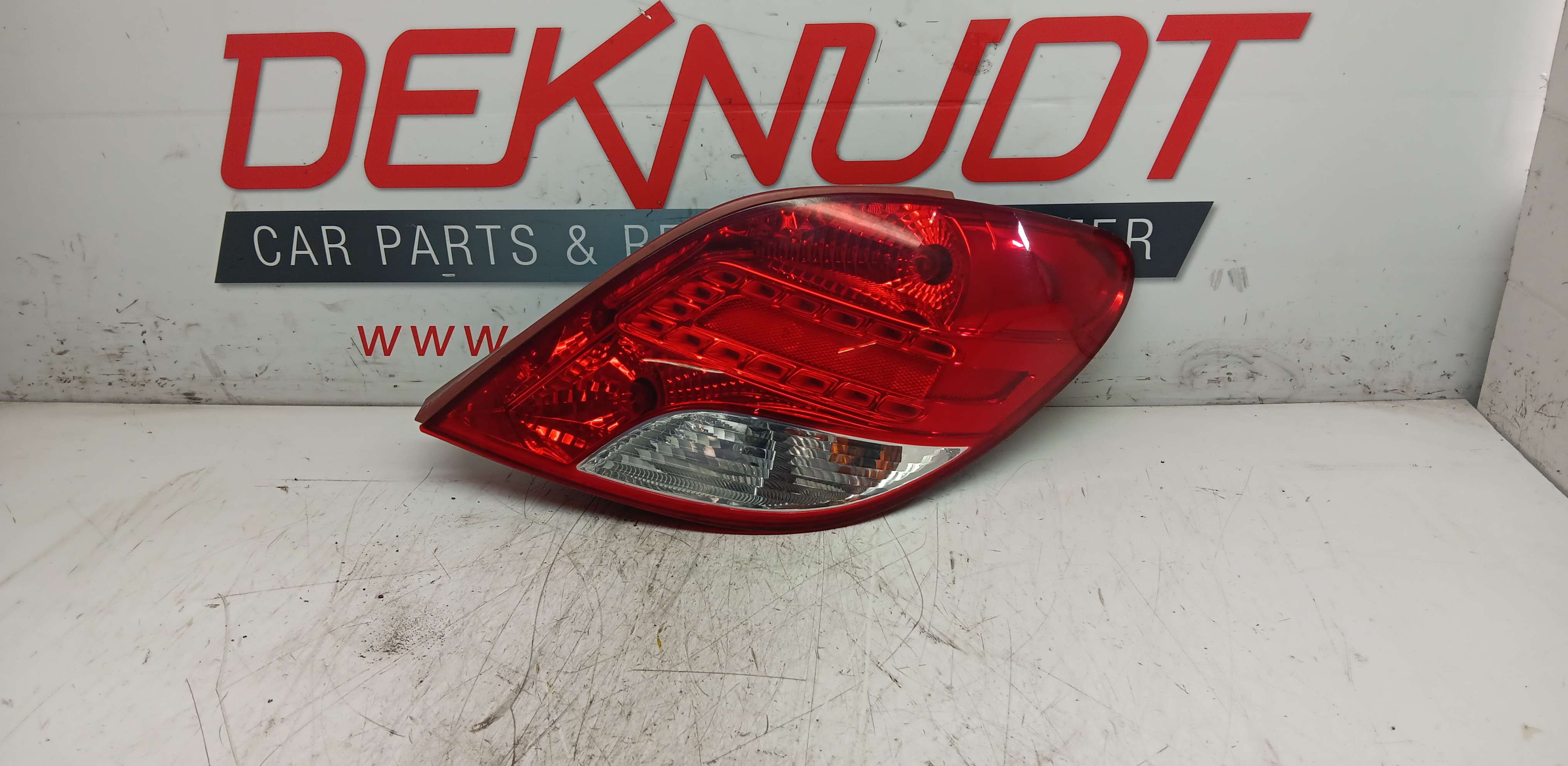 Lichtblok rechts achter Peugeot 207