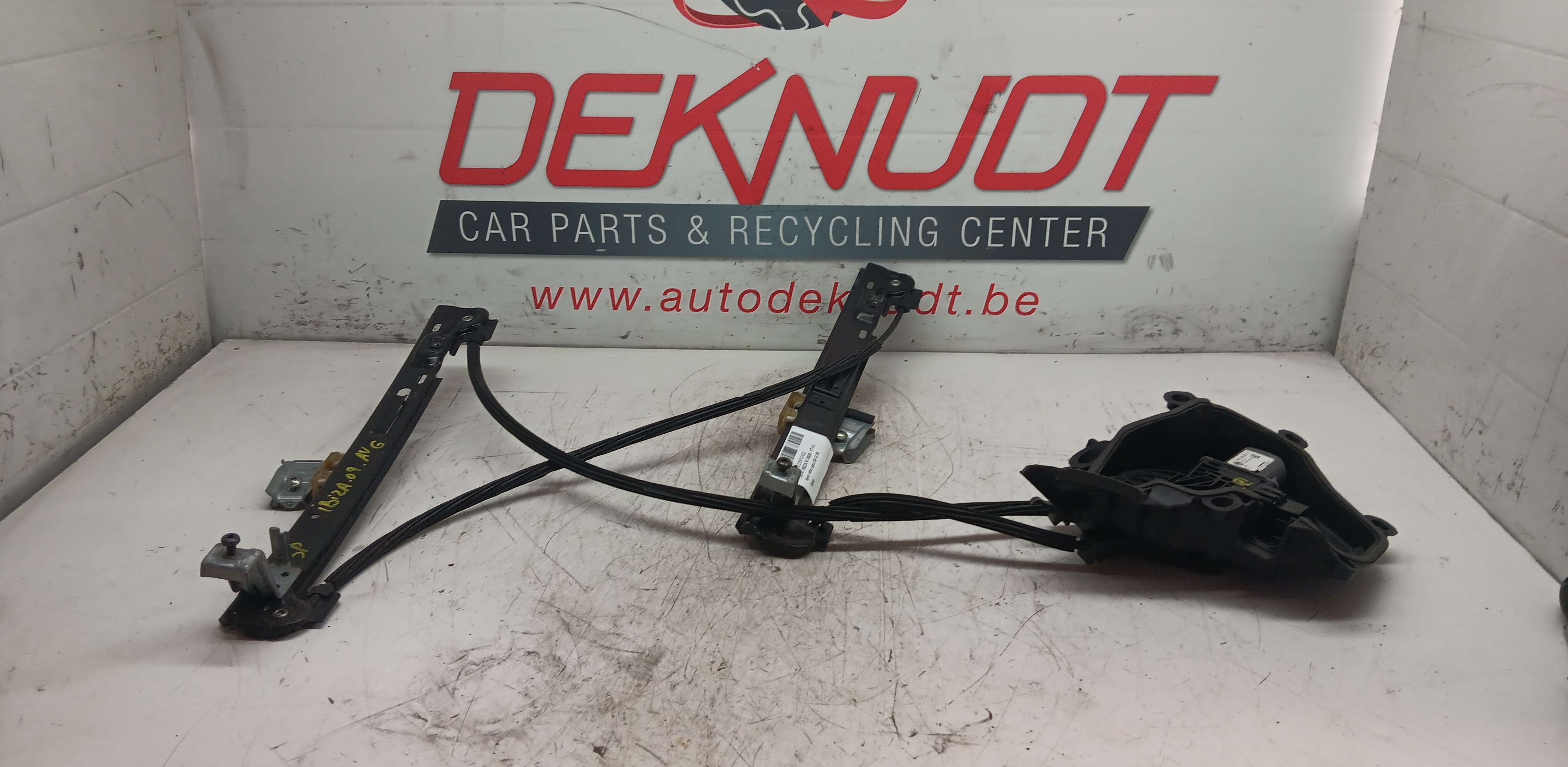 lève vitre elec AV G Seat Ibiza