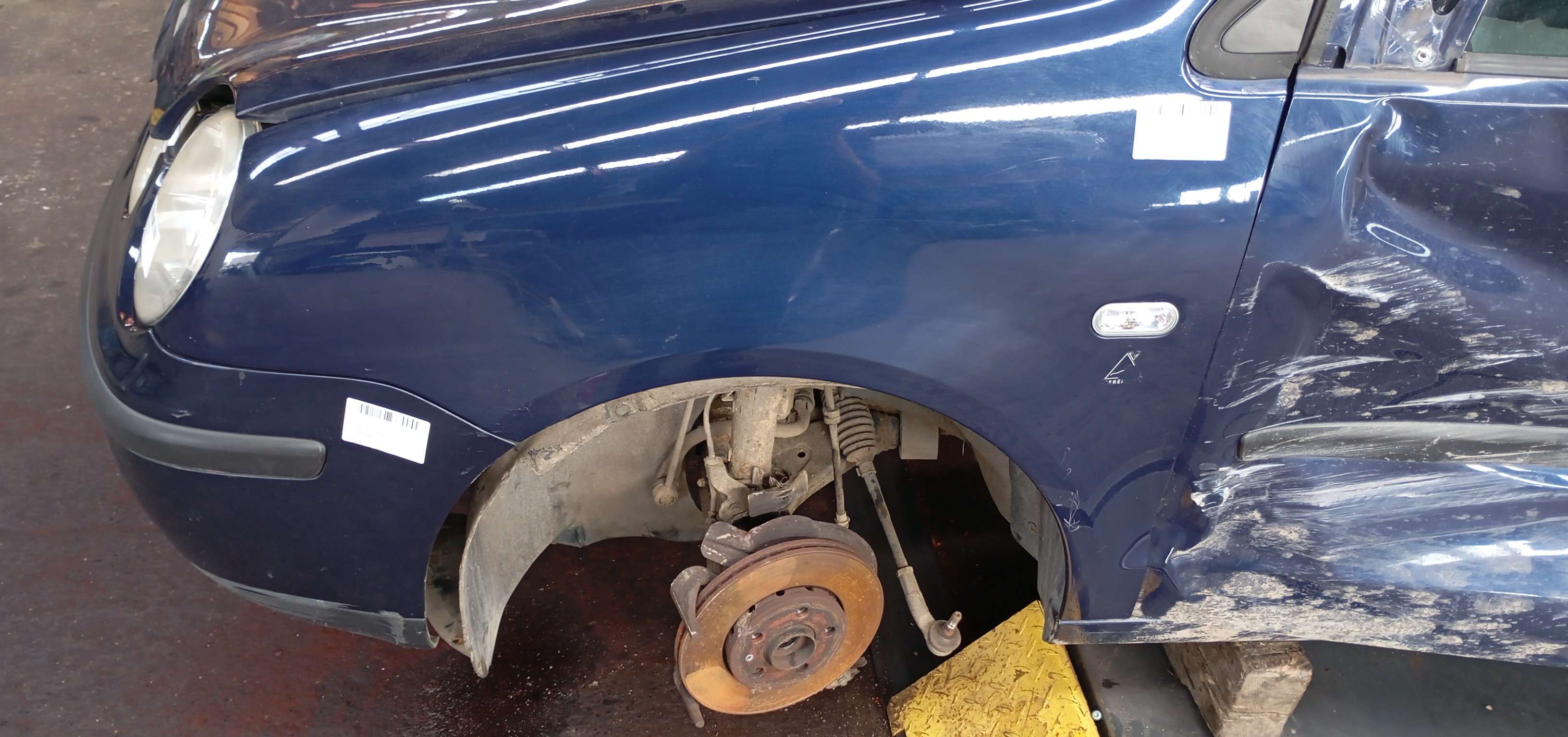 Vleugel links voor Vw Polo
