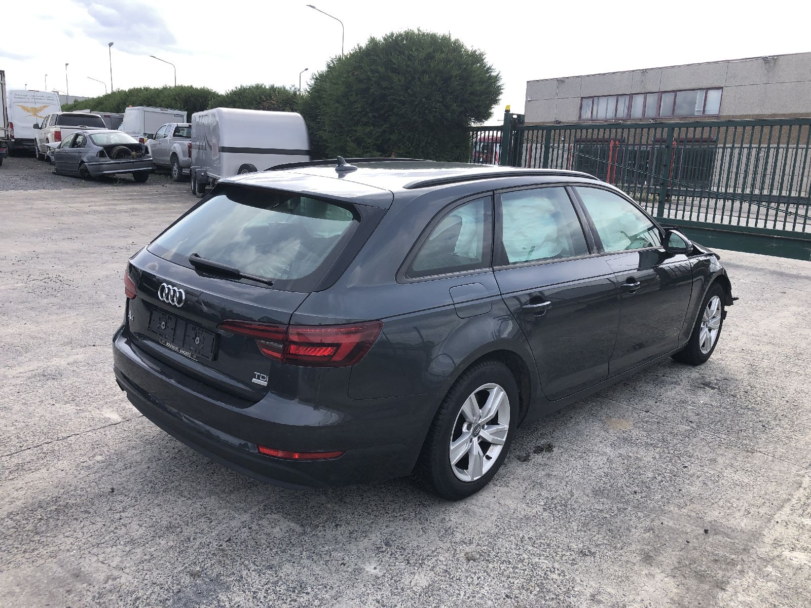 Deur rechts voor Audi A4