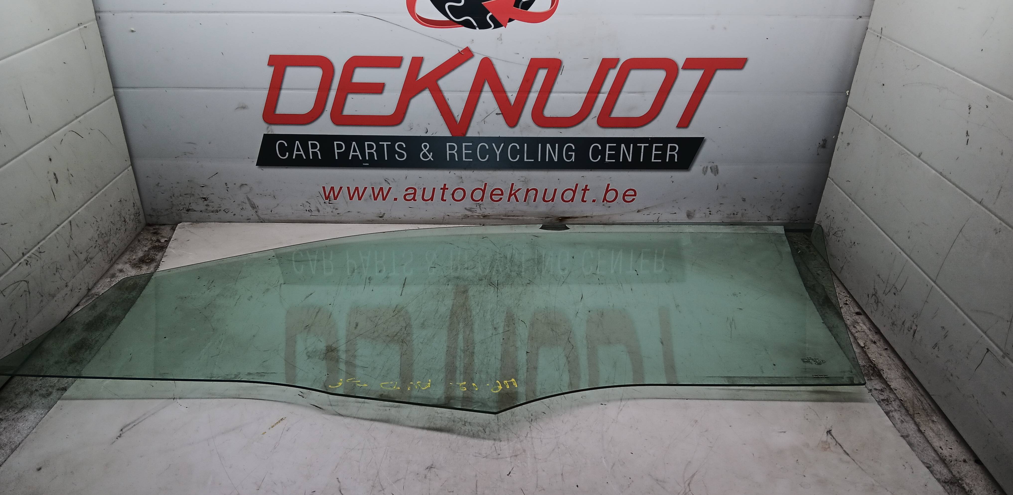 Raam deur rechts voor Vw up