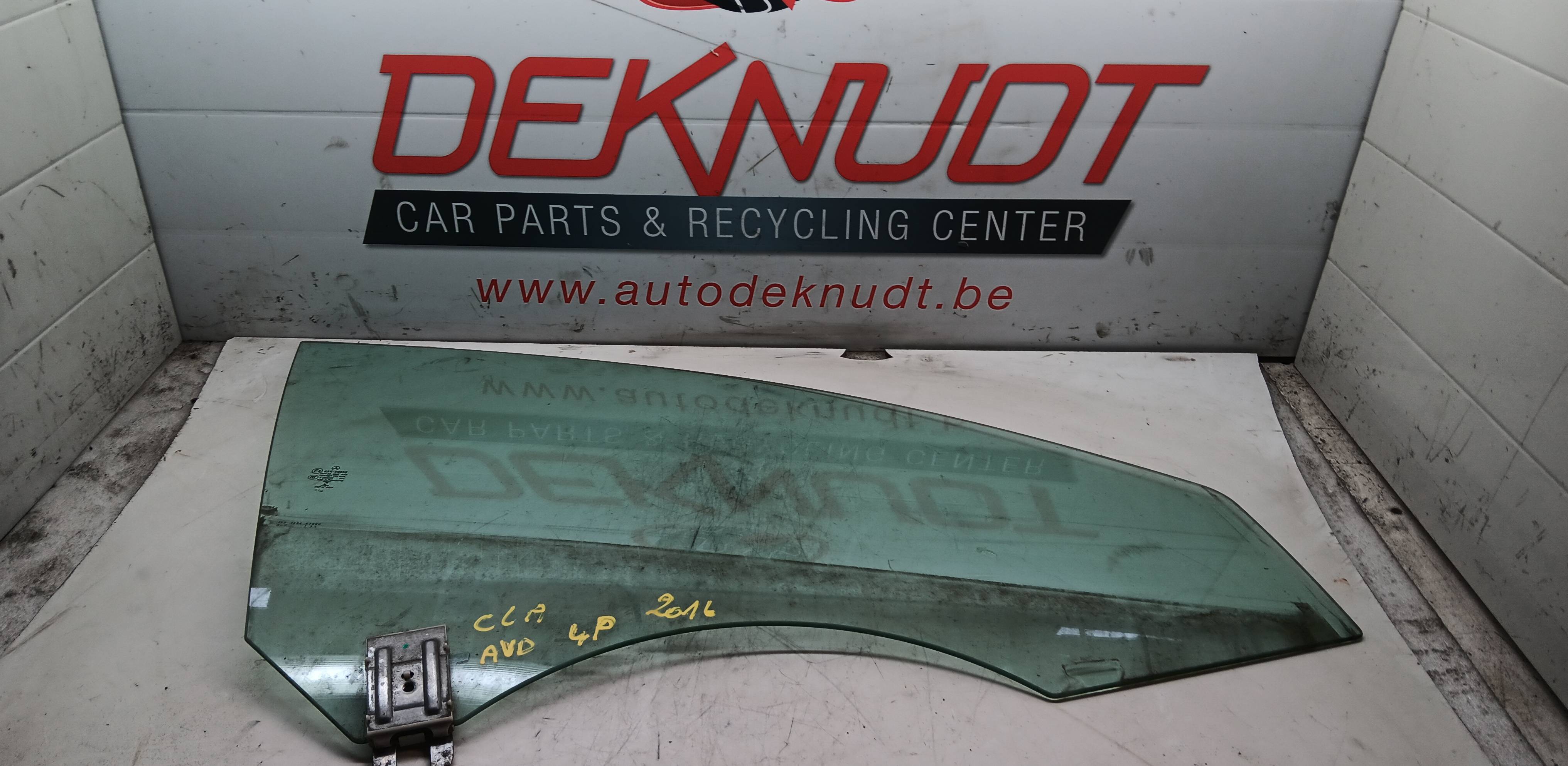 Raam deur rechts voor Mercedes-Benz CLA 180