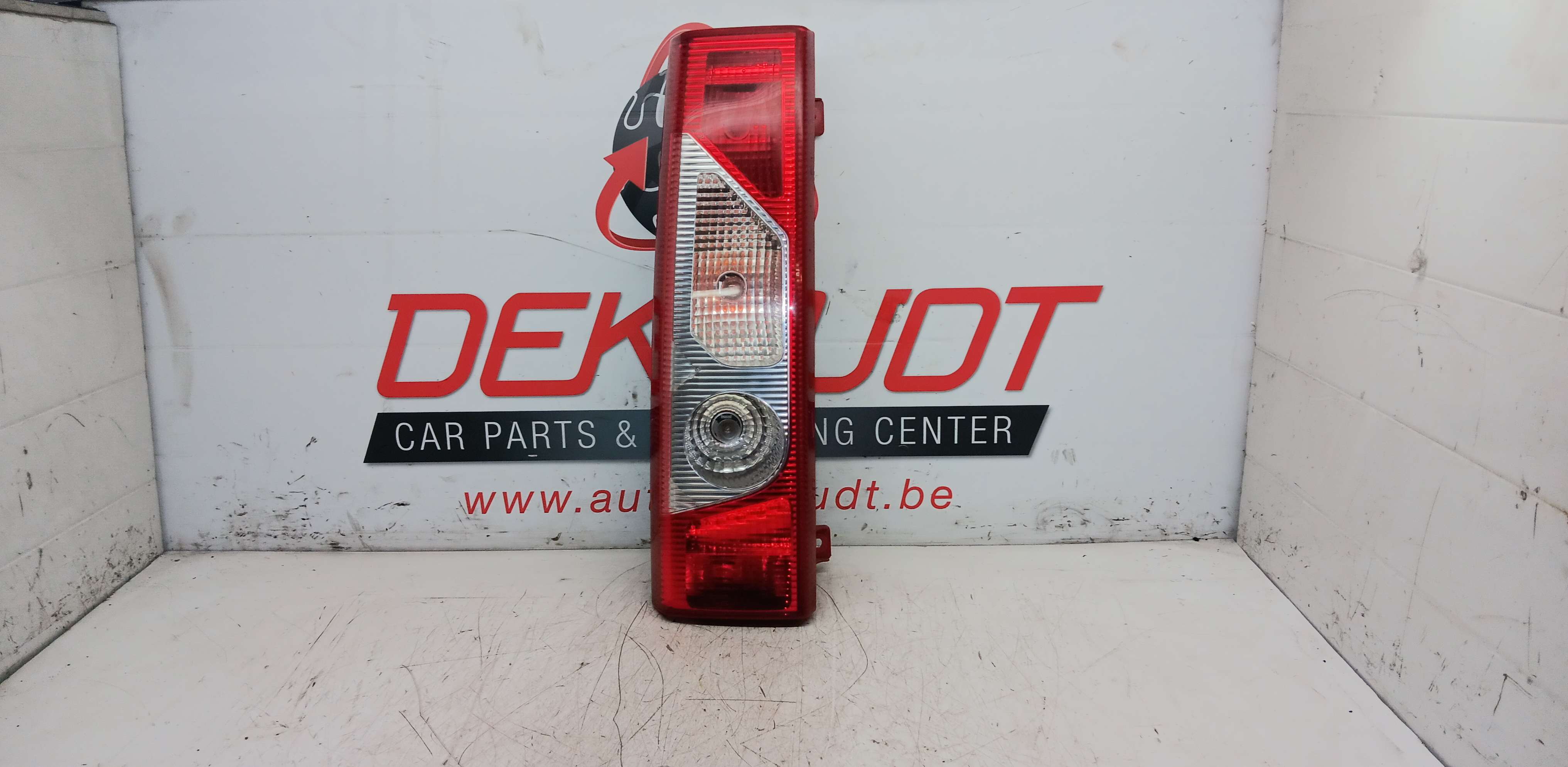 Lichtblok links achter Peugeot Expert
