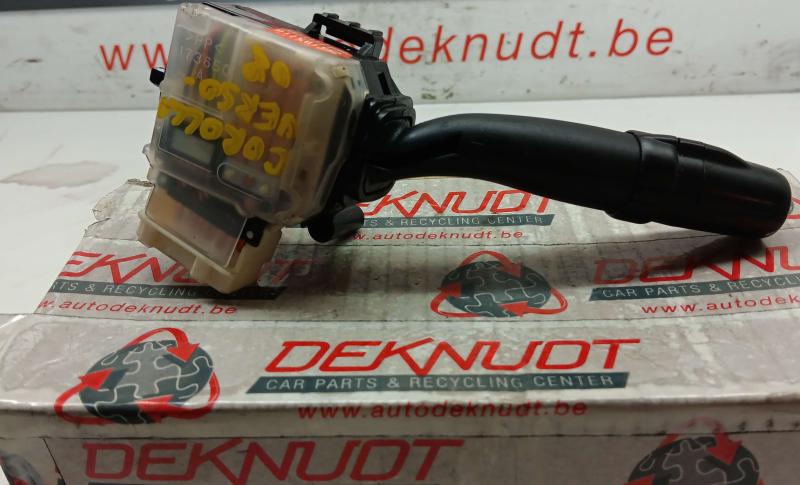 Headlight switch
