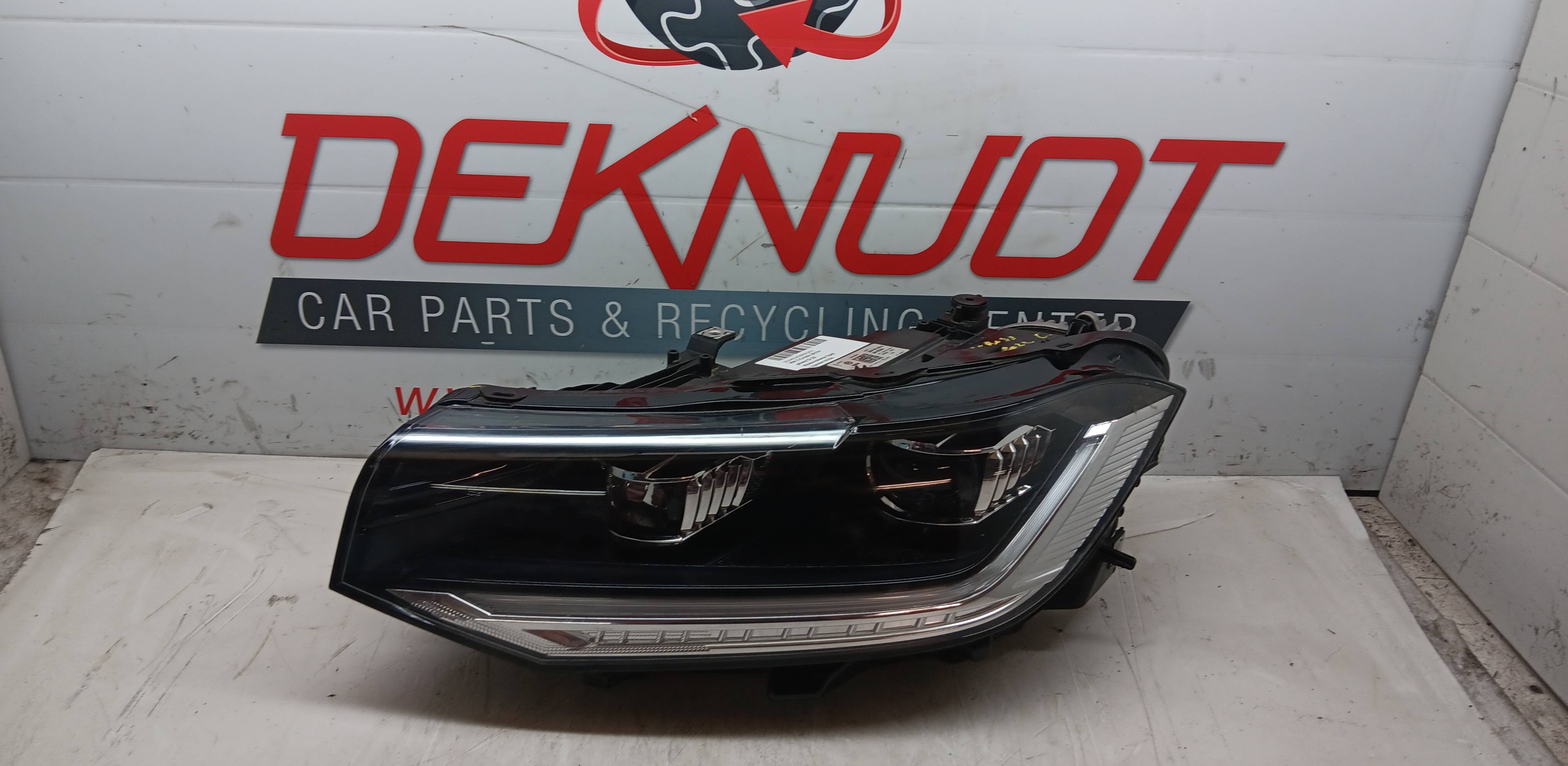Headlight lift Vw T-Cross