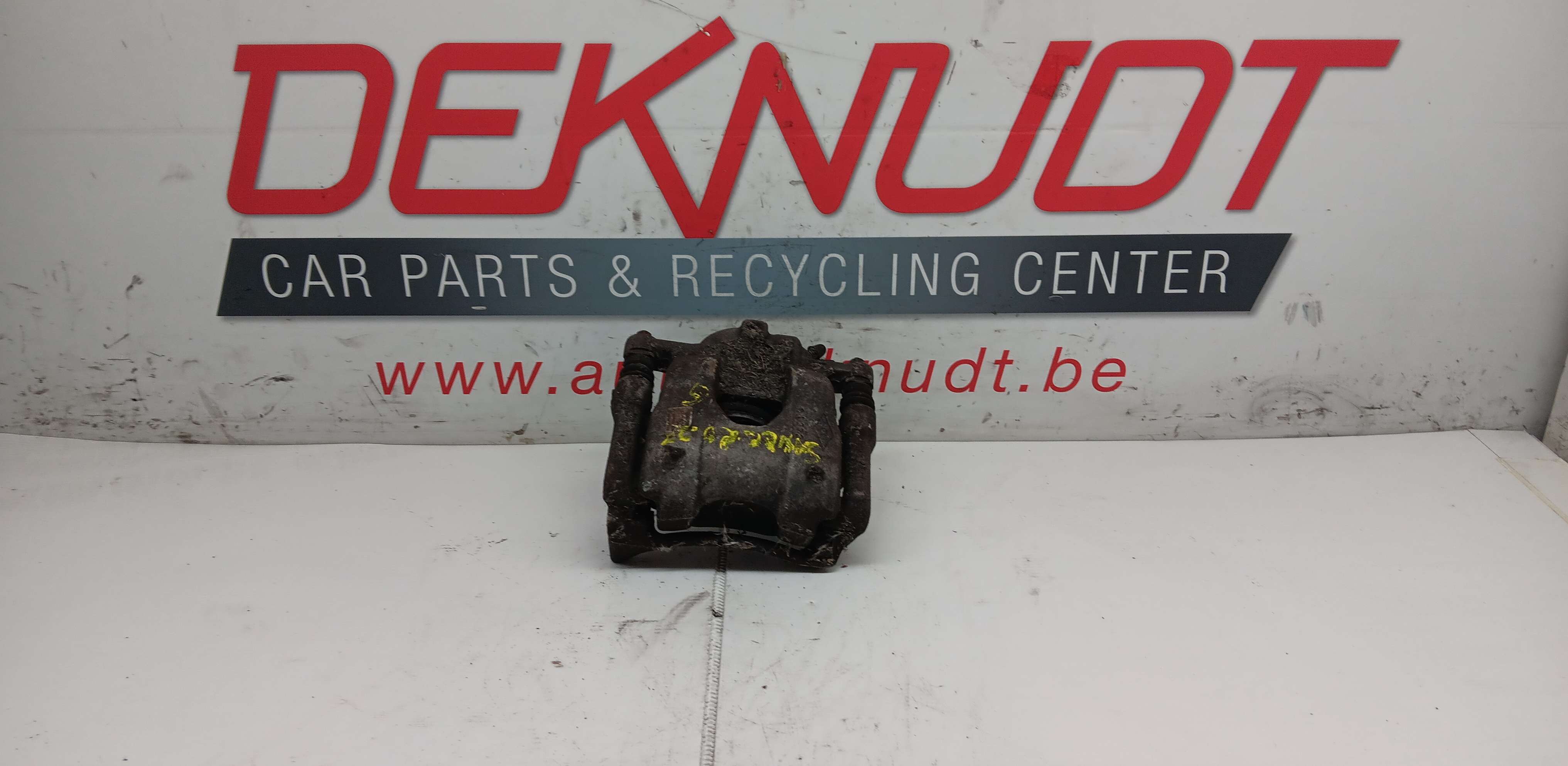 Remklauwen links voor Dacia Sandero