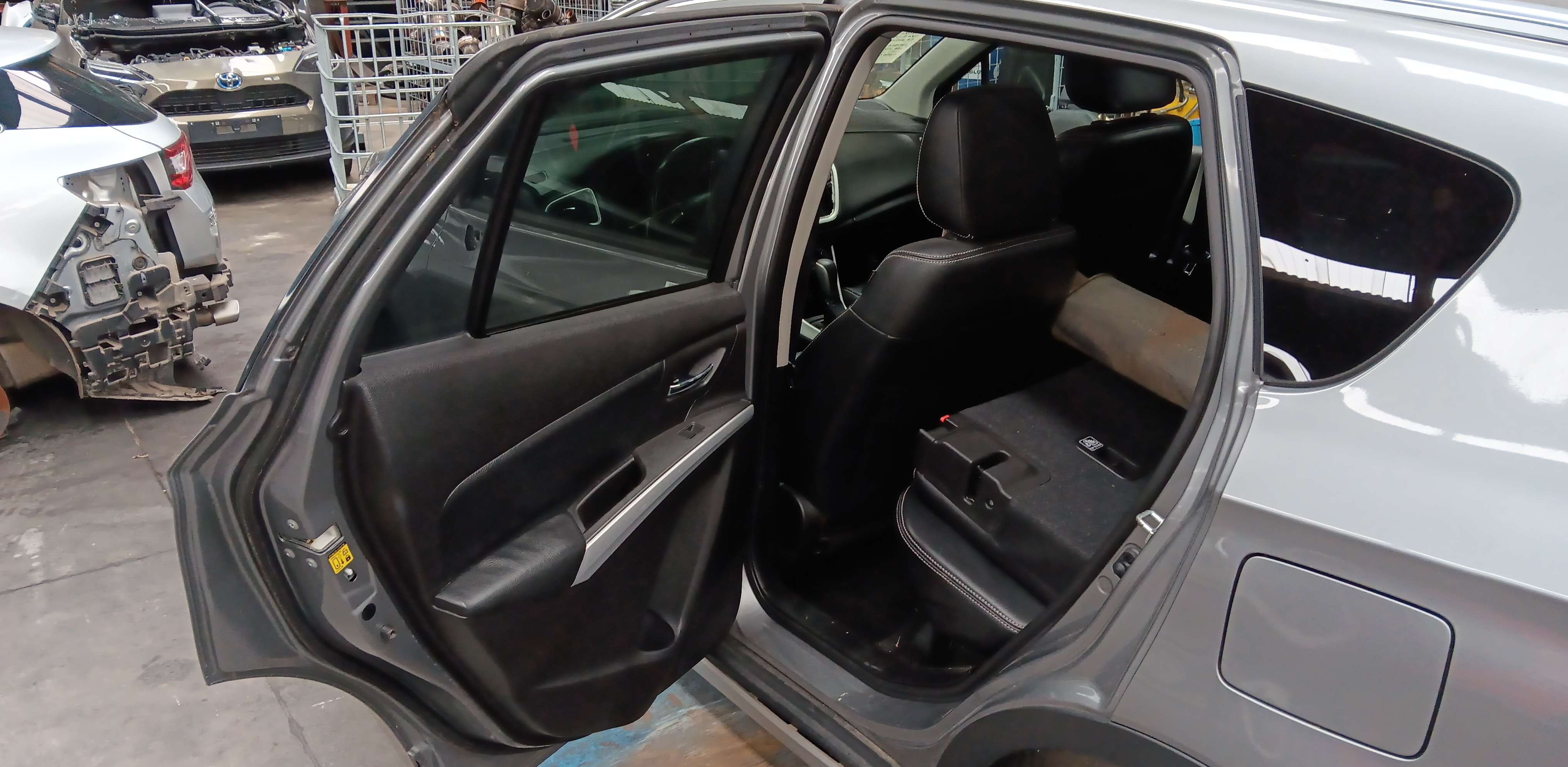 porte AR G Suzuki SX4 porte AR G Suzuki SX4