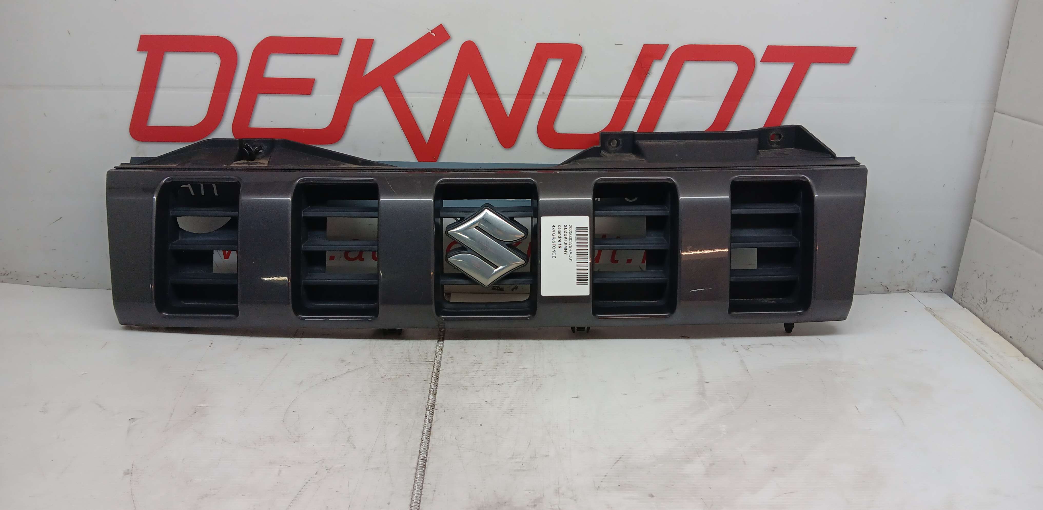 Grill voor Suzuki Jimny Grill voor Suzuki Jimny