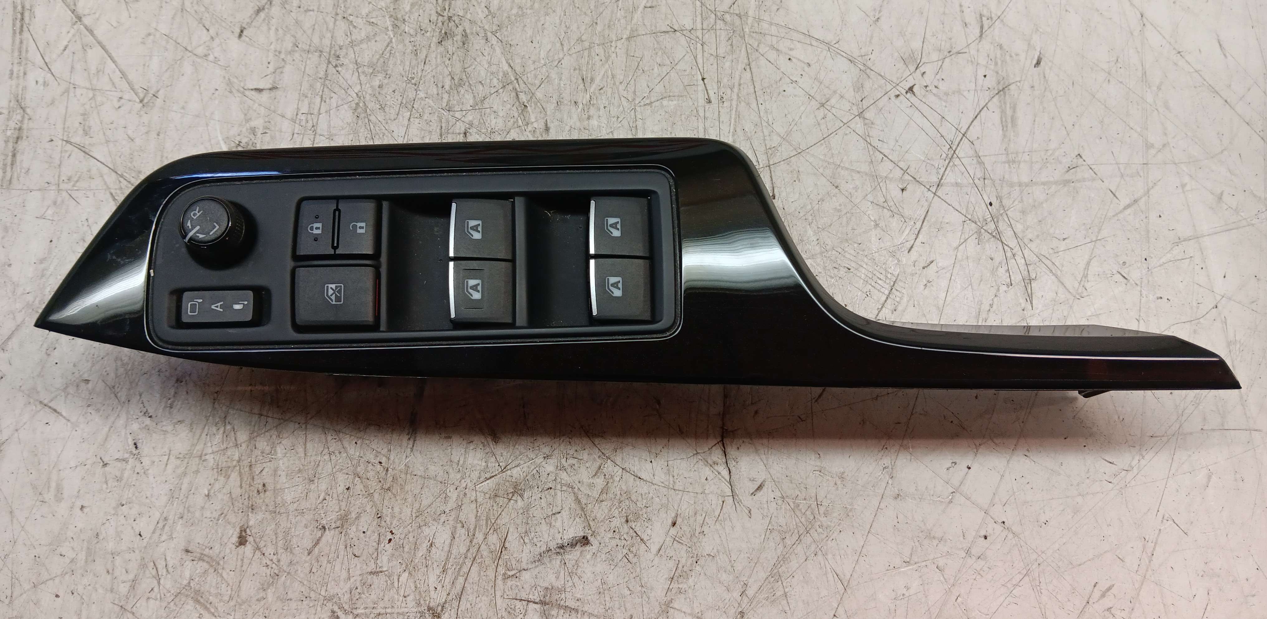 Commande  Toyota C-HR