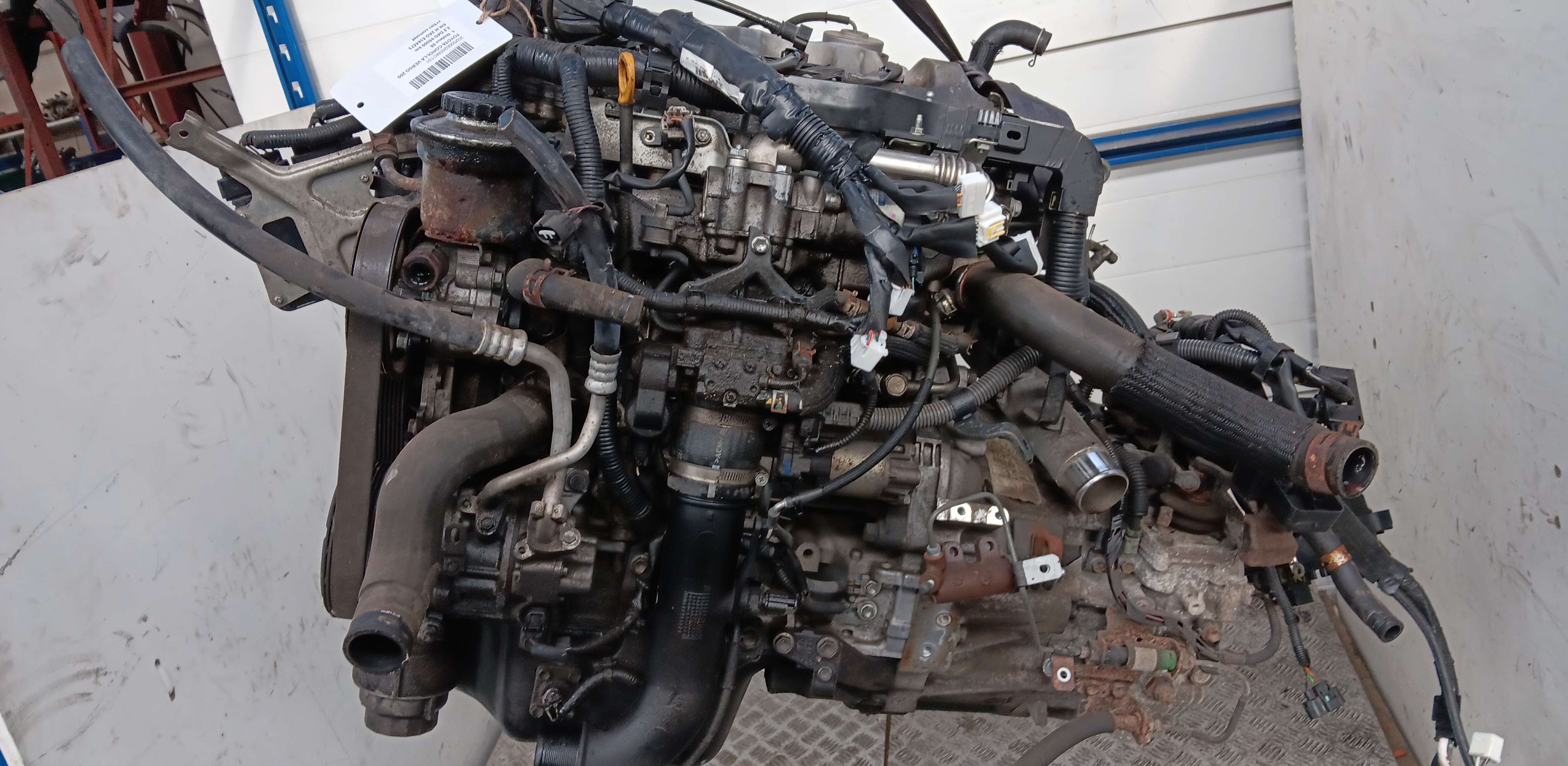 1. Motor Toyota Corolla Verso