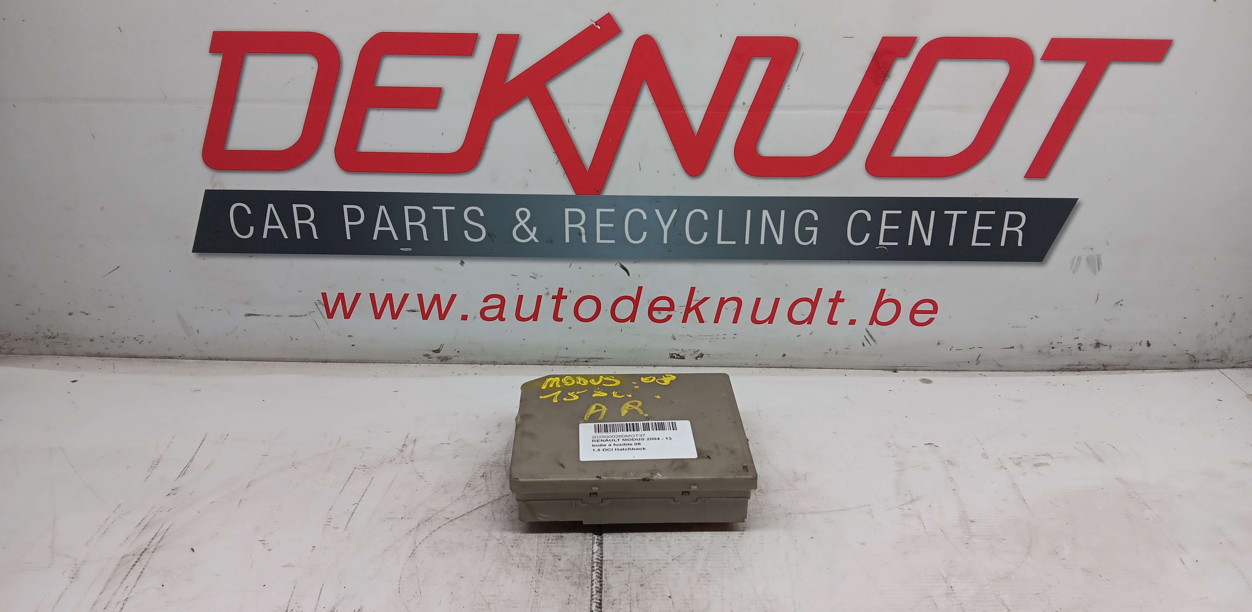 boite à fusible Renault Modus