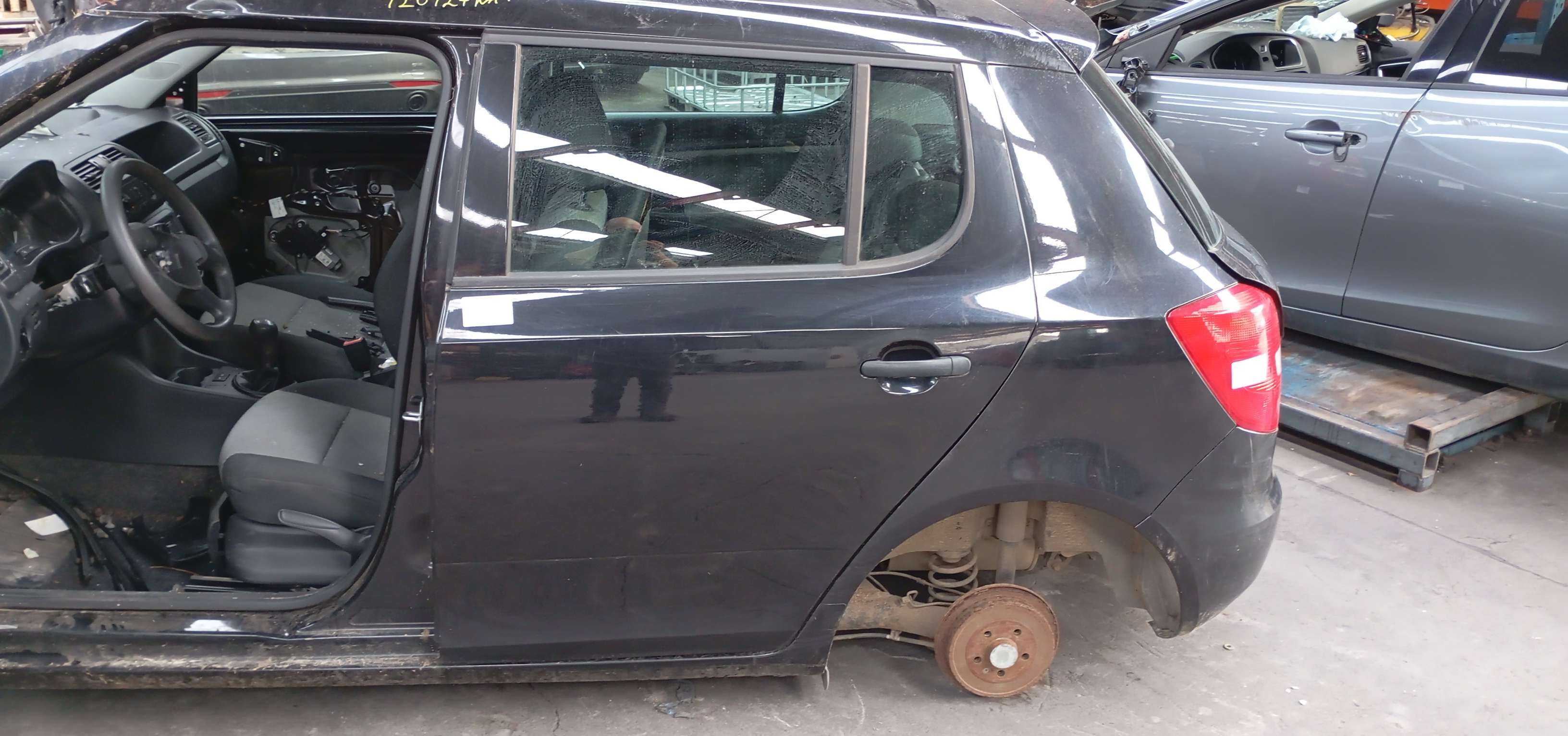 Deur links achter Skoda Fabia