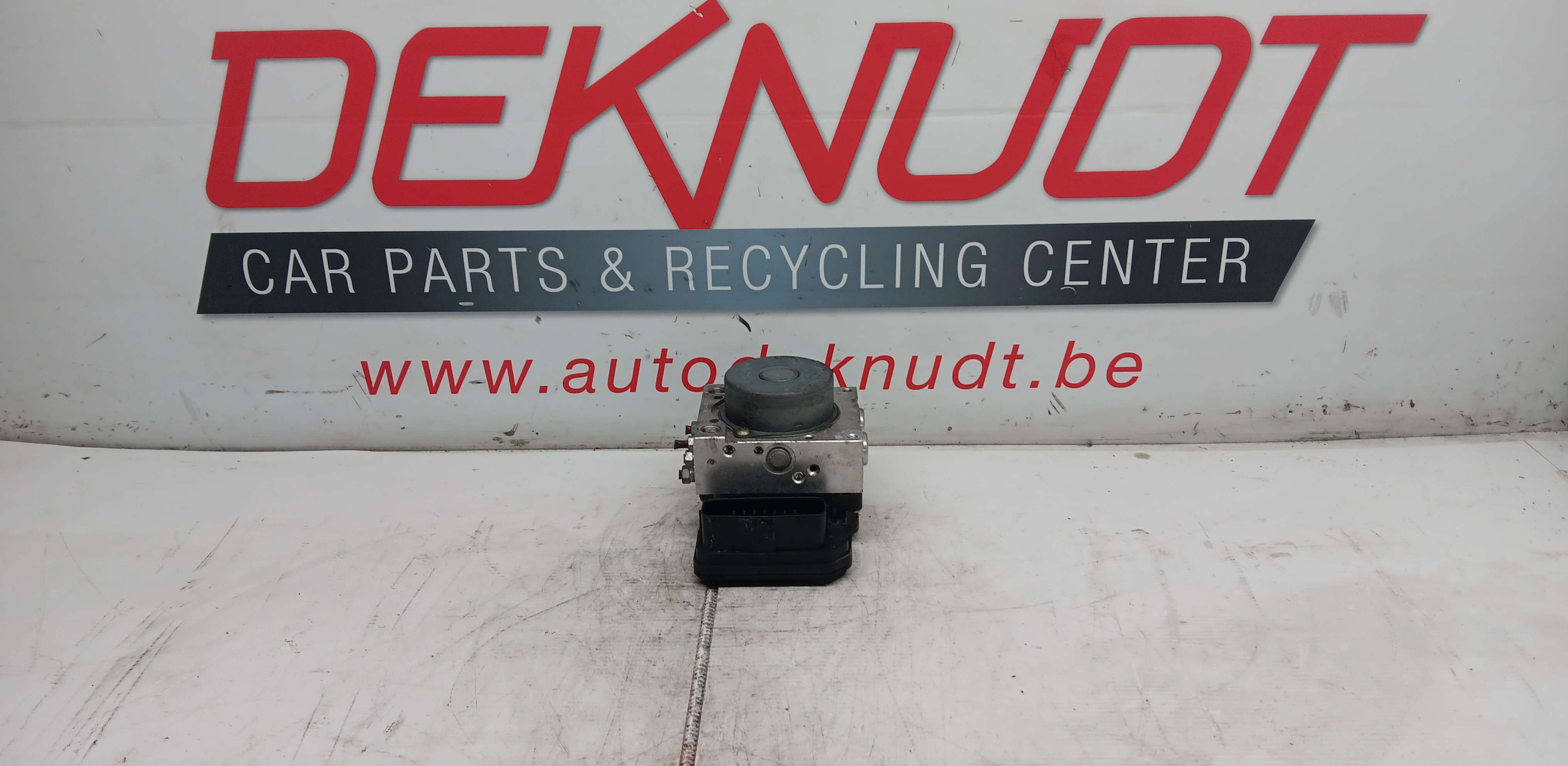 ABS unit Suzuki Jimny