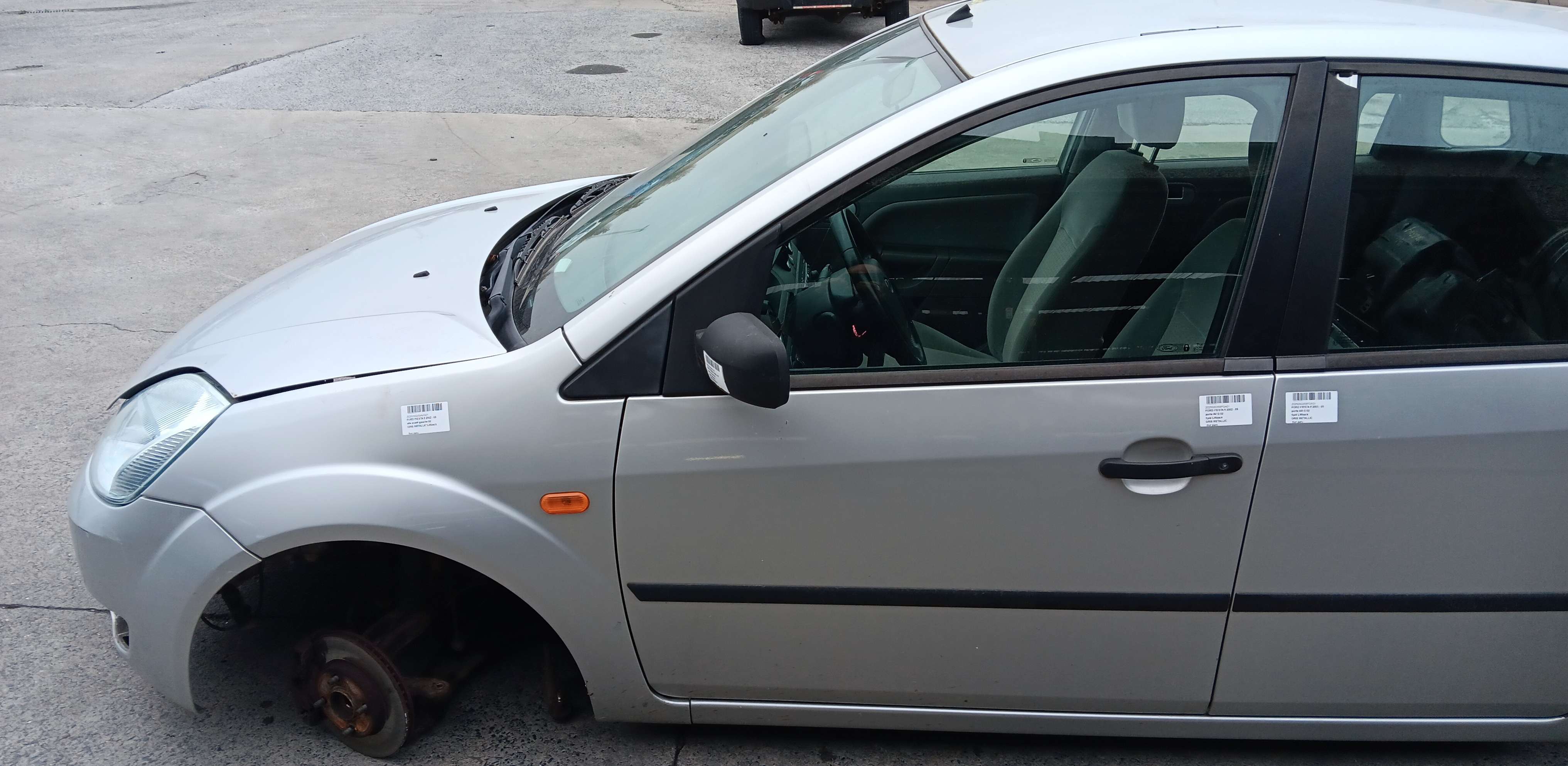 Deur links voor Ford Fiesta