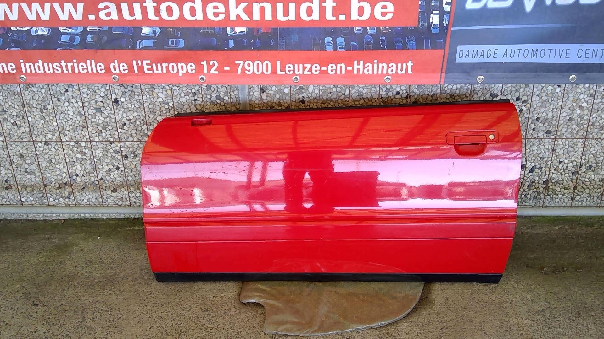 Deur links voor Audi 80