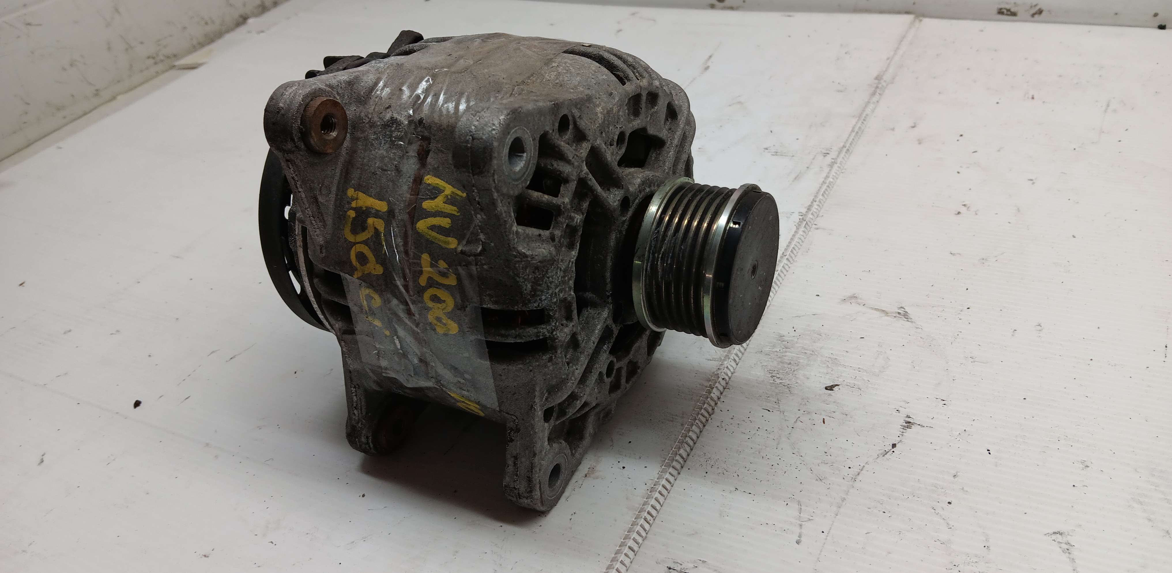 alternateur Nissan NV200