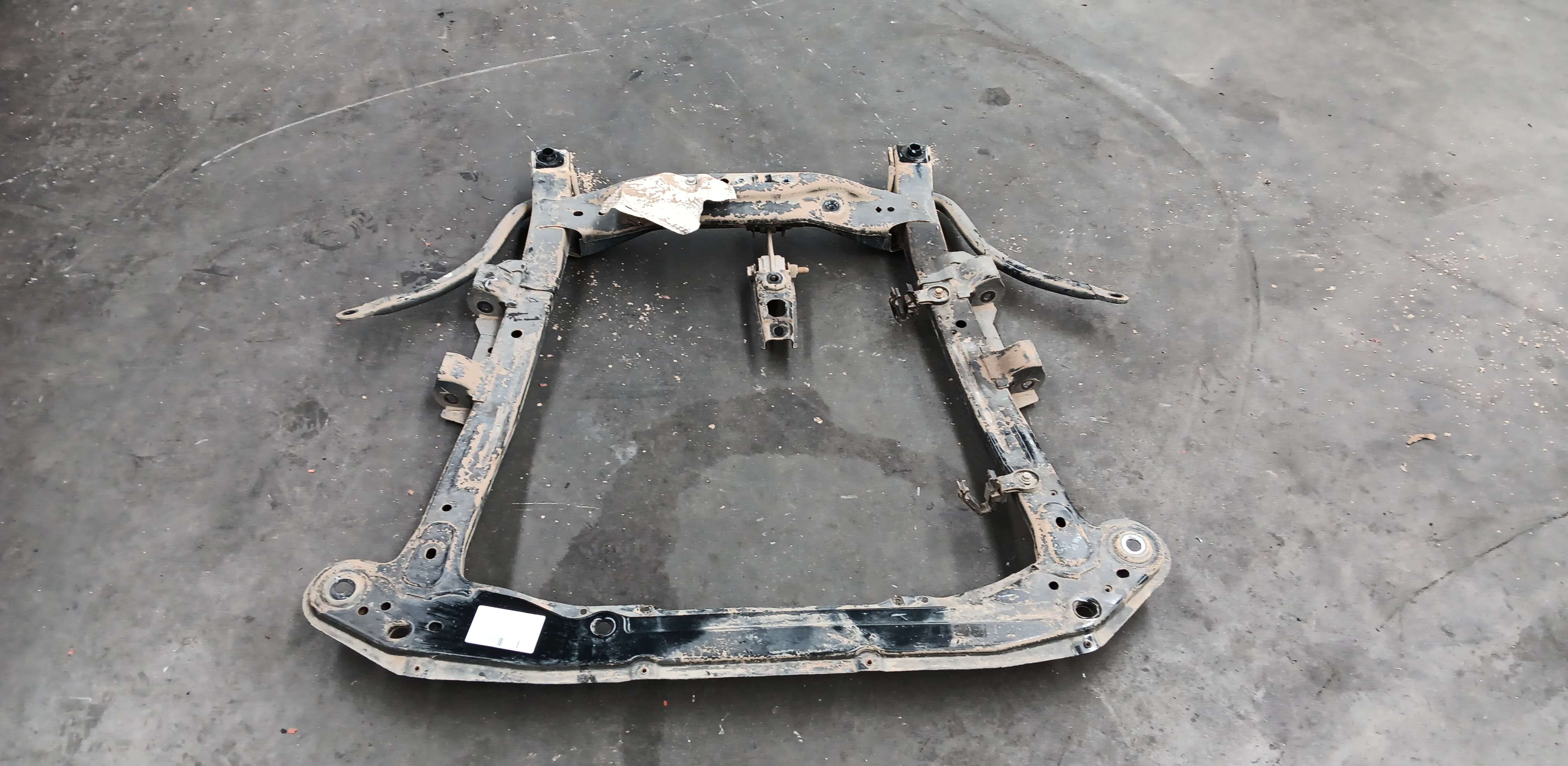 Voorbrug Dacia Sandero