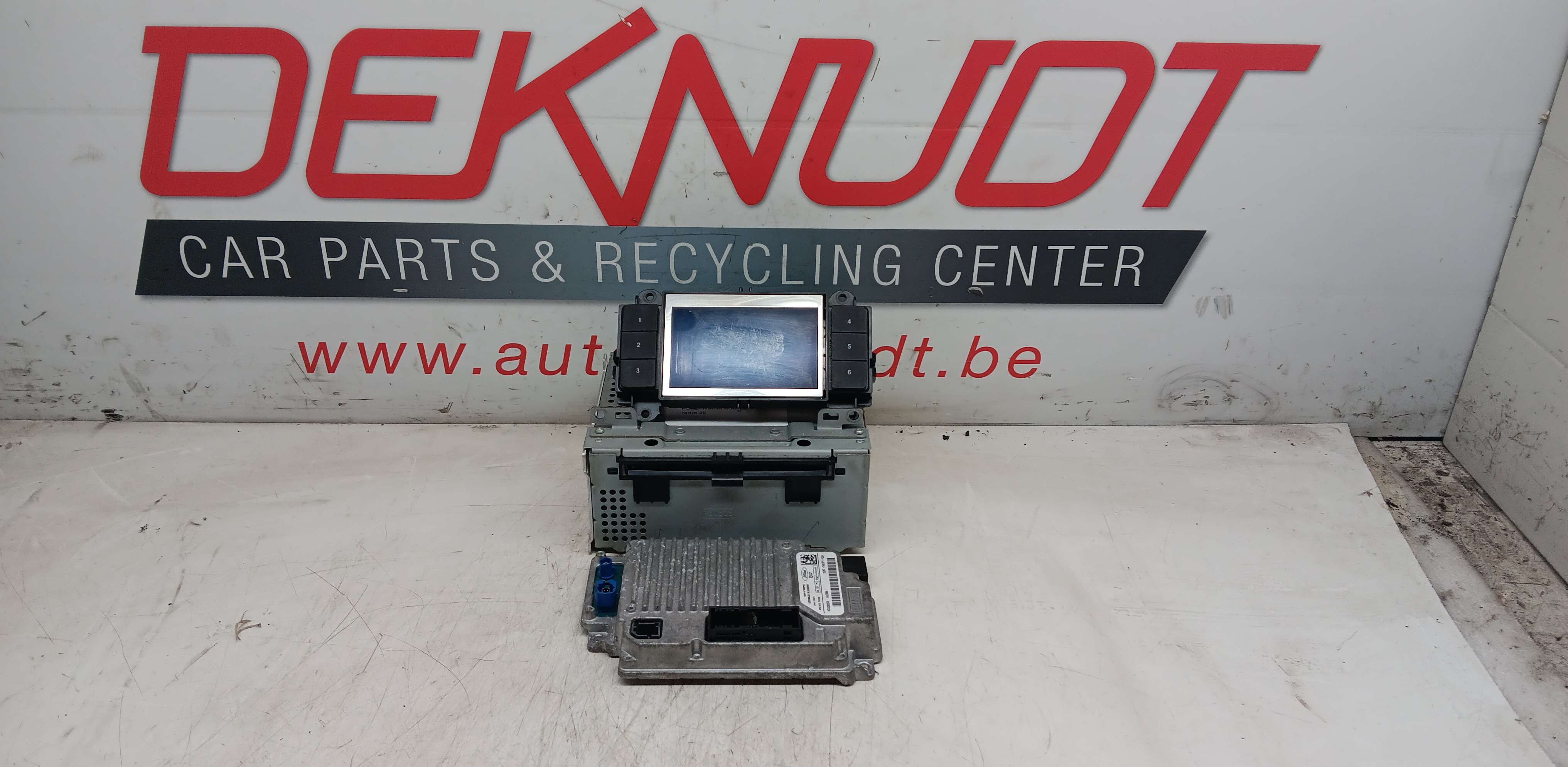 Radio Ford Transit Courier