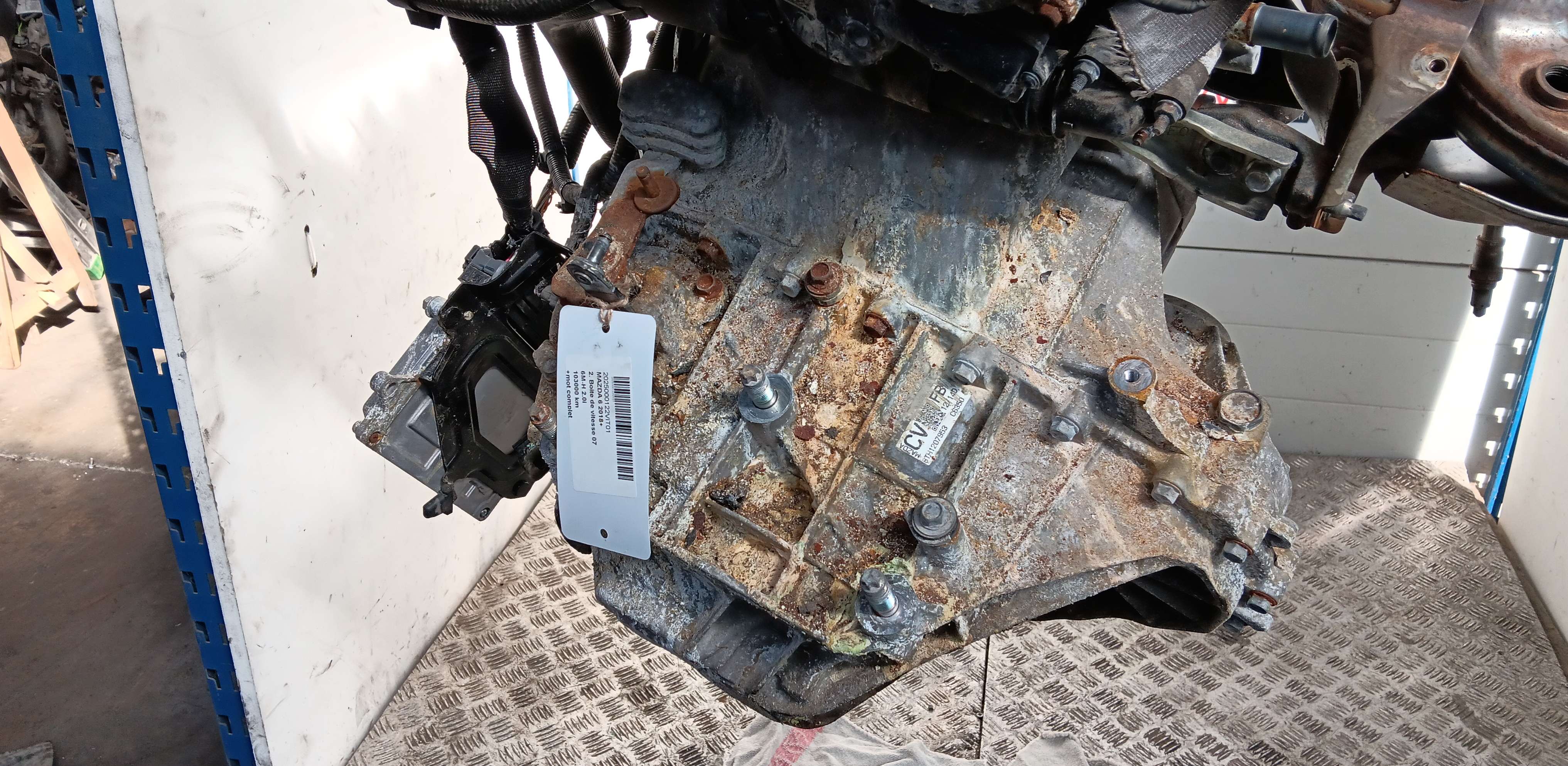 2. Versnellingsbak Mazda 6