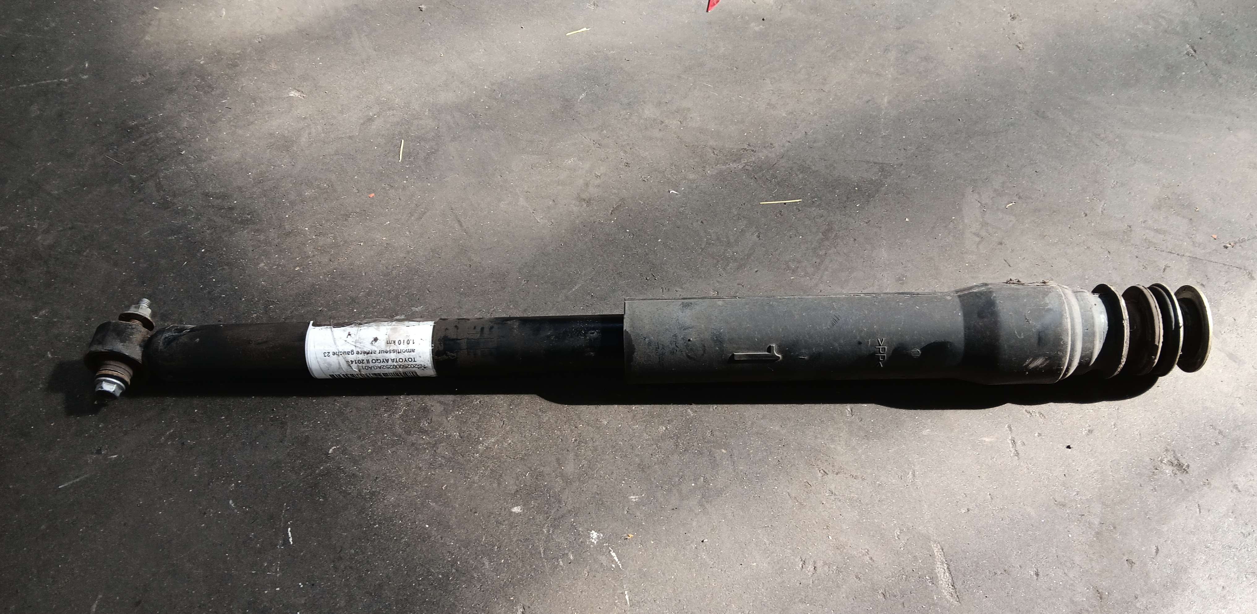 Veerpoot links achter Toyota Aygo