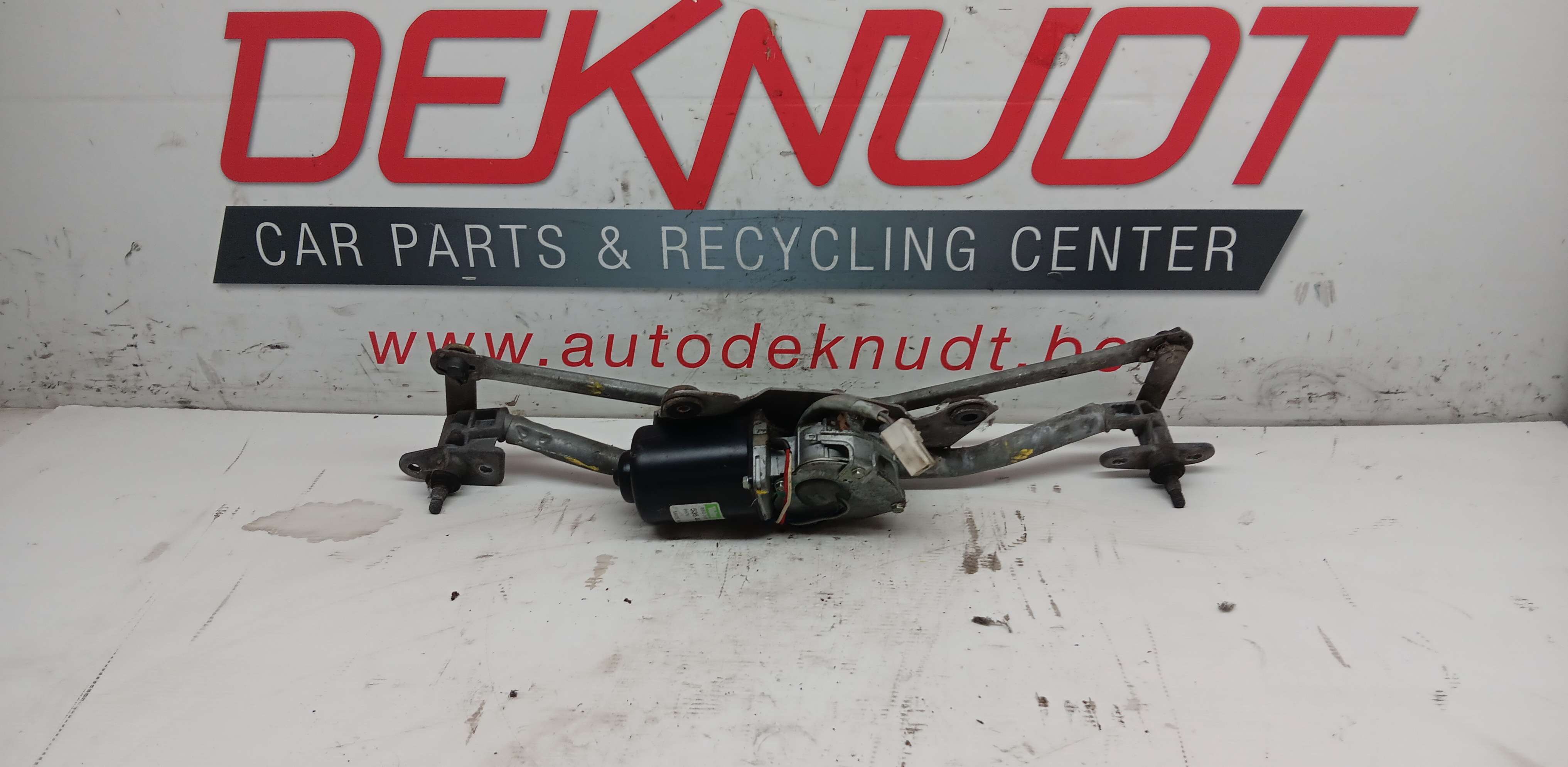 Moteur essui glace avant Citroen SAXO