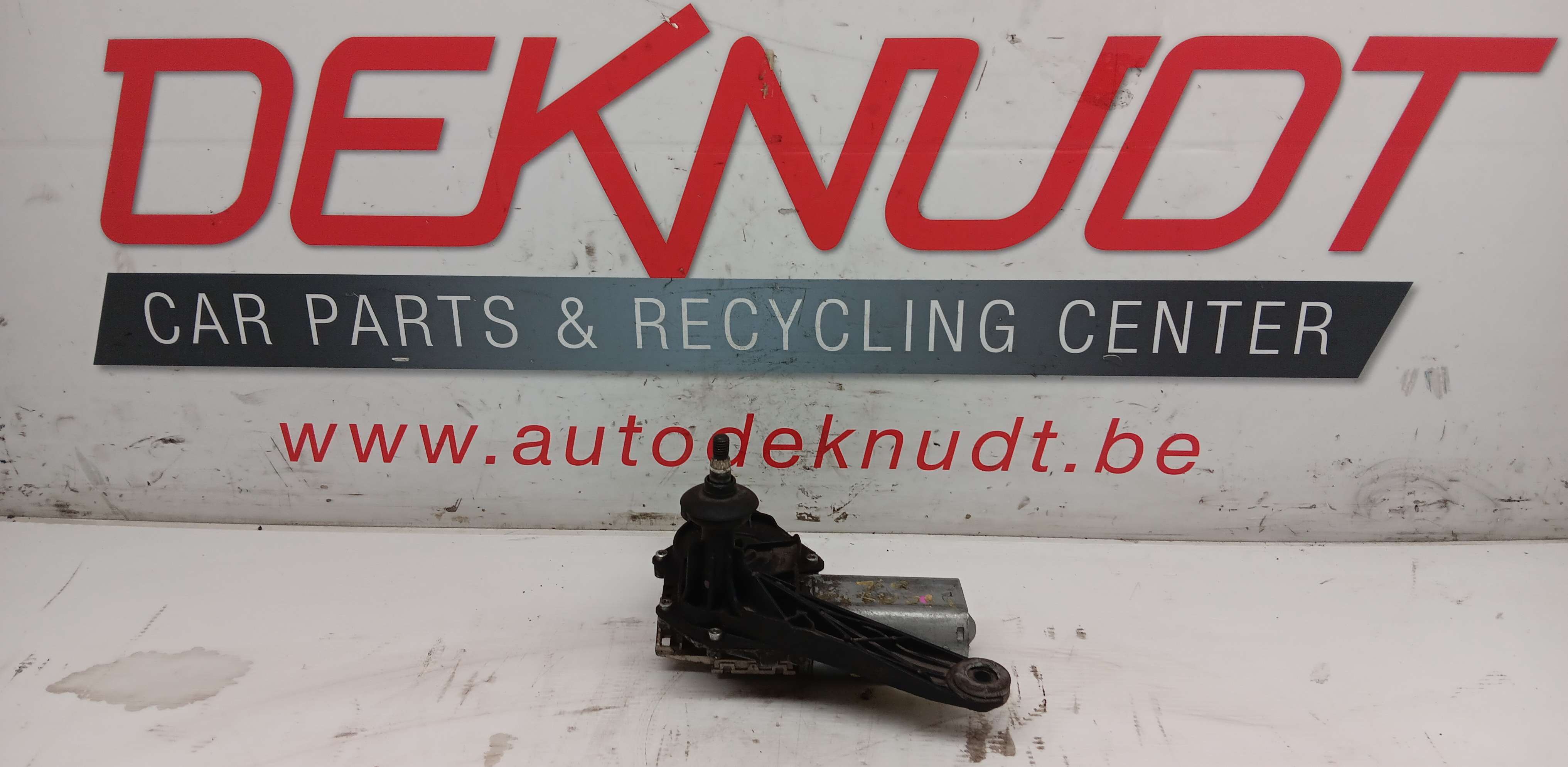 Ruitenwisser motor achter Citroen Xsara Picasso