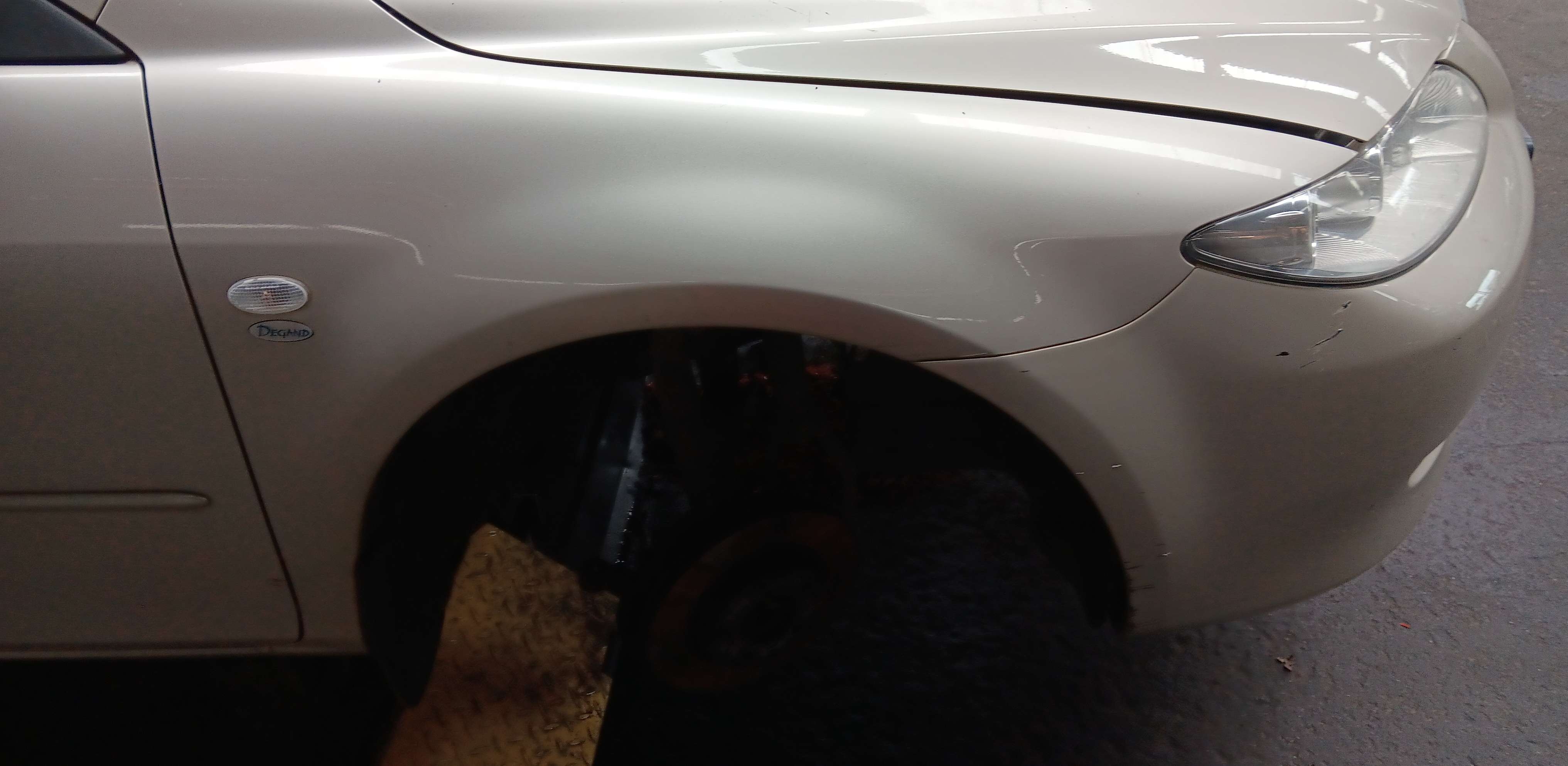 Volledige kop Mazda 6