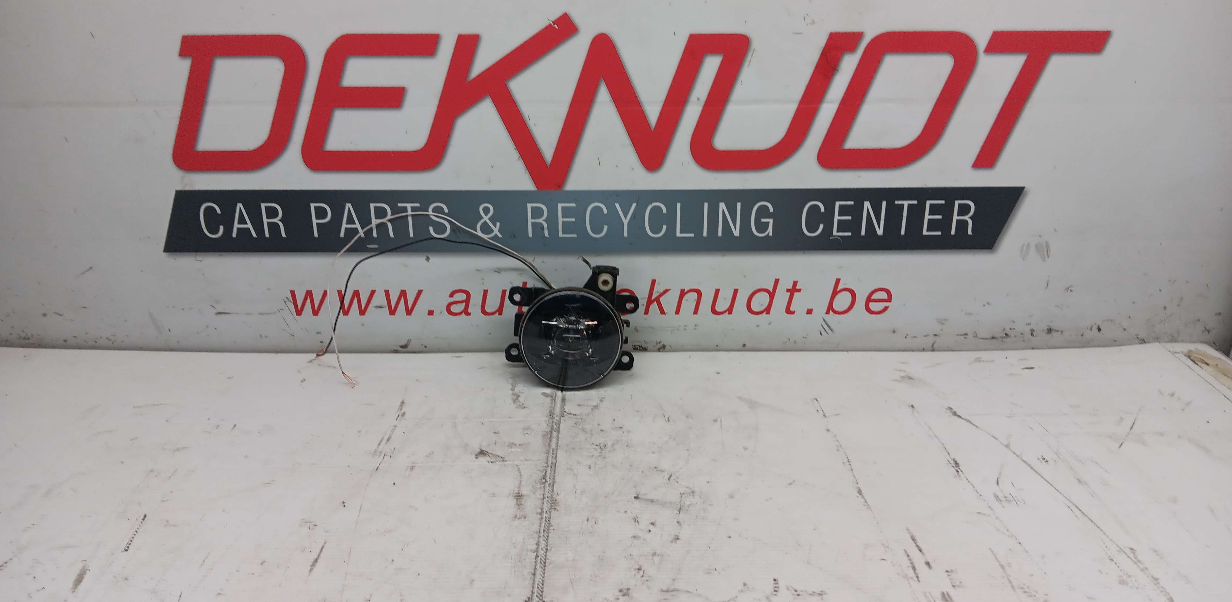 anti brouillard gauche Renault Clio