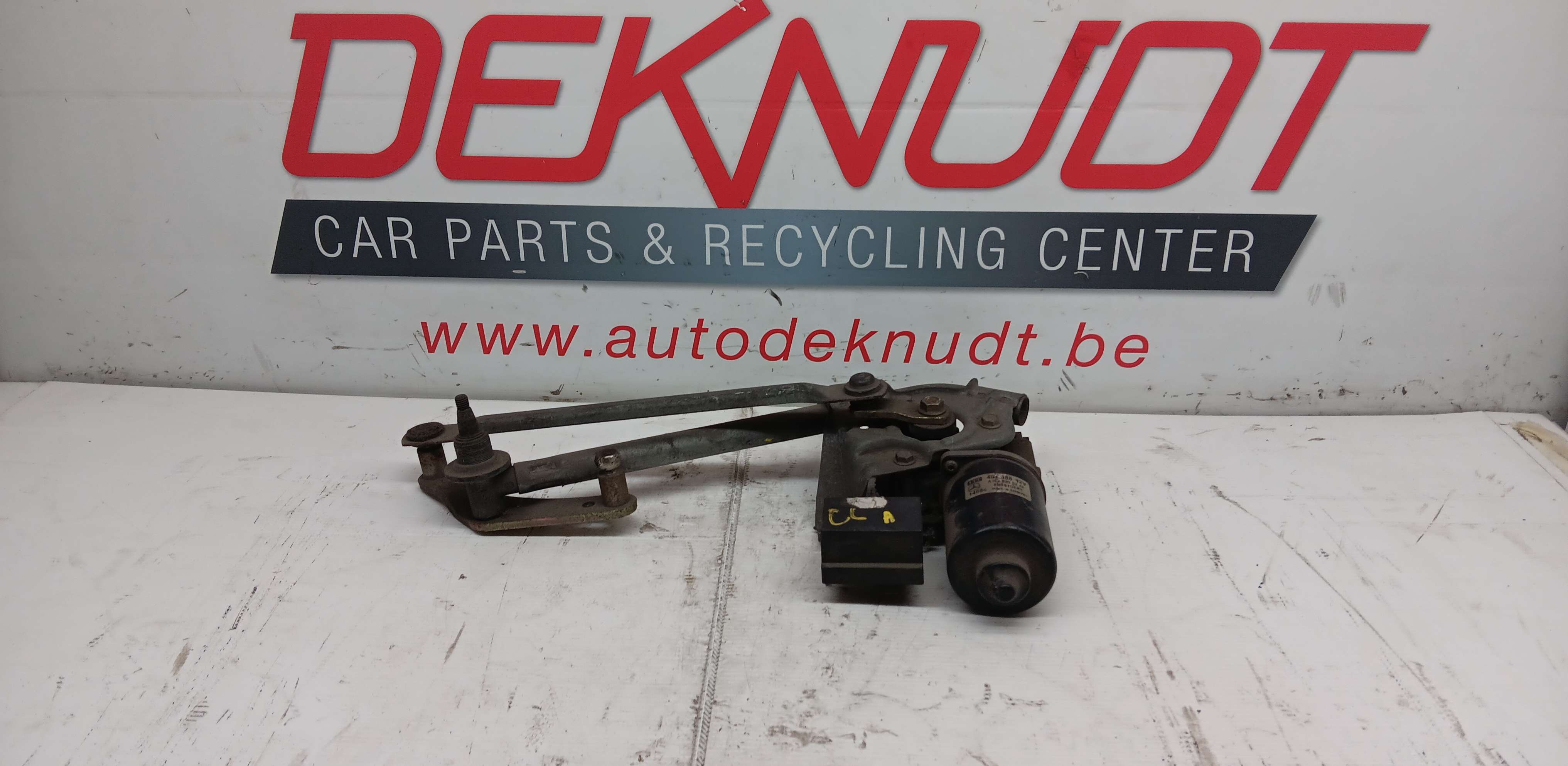 moteur essui glace avant Mercedes-Benz A 160