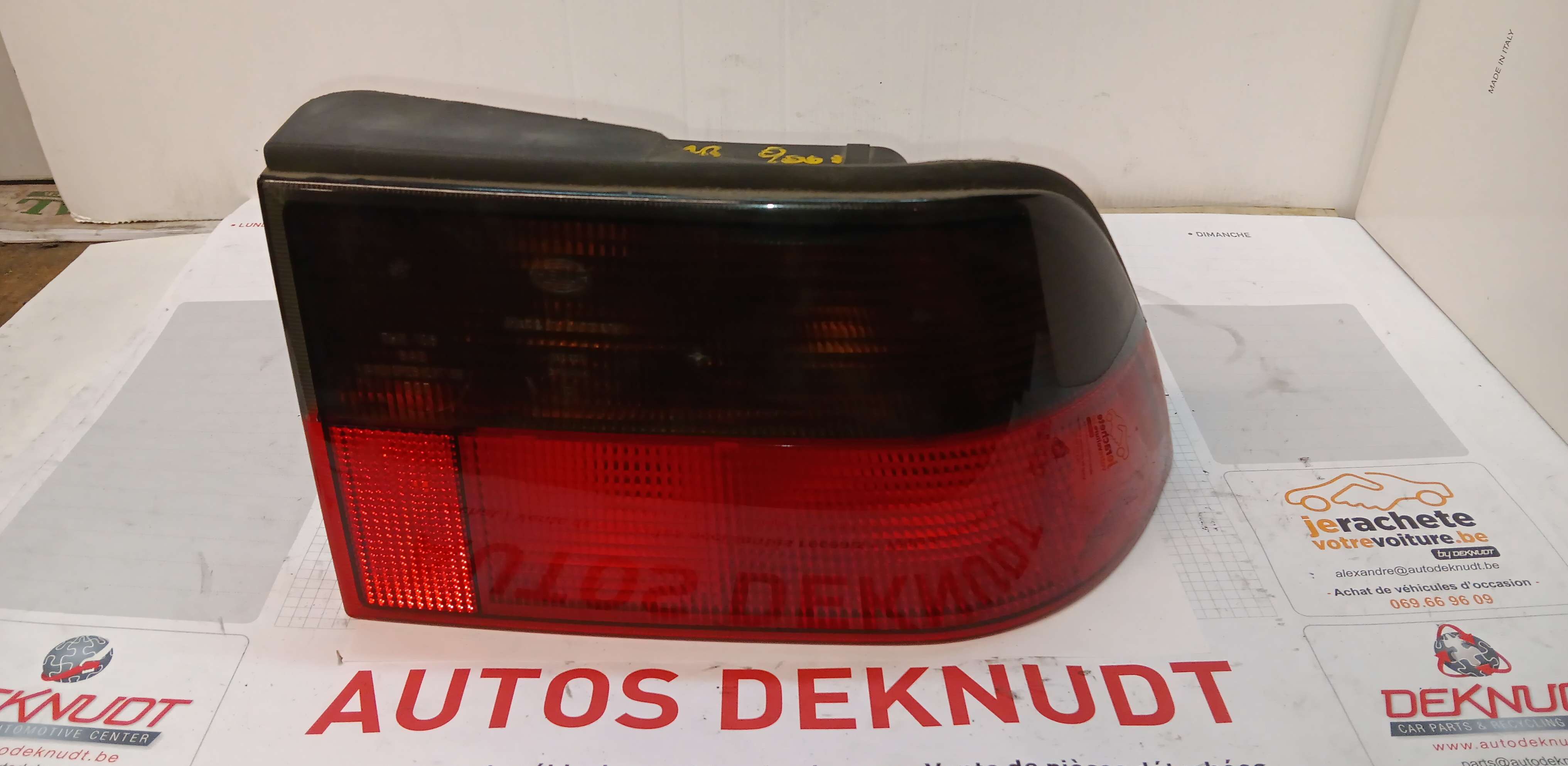 Lichtblok rechts achter Saab 9000