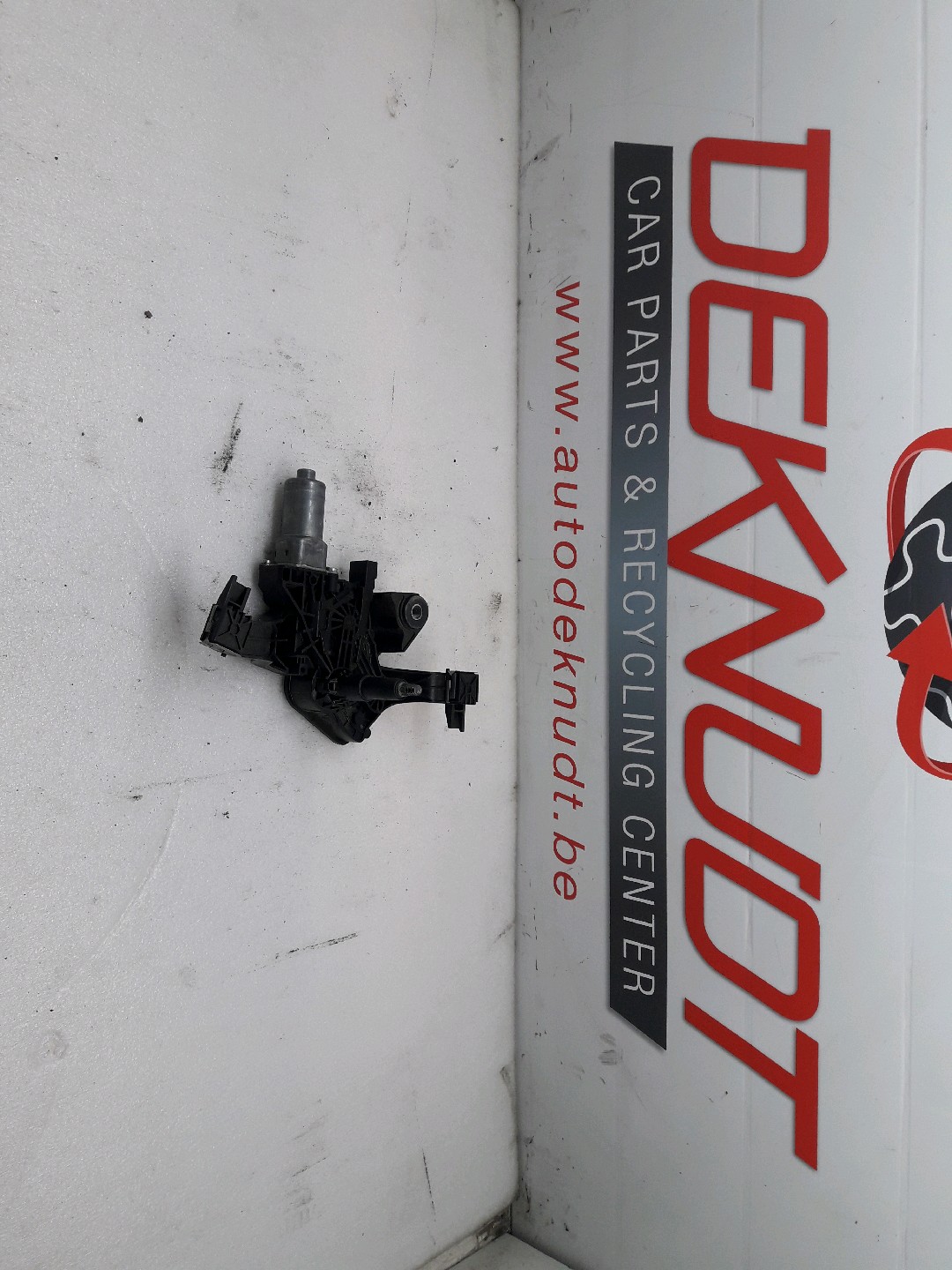 Ruitenwisser motor achter Opel CORSA E 2014 - 19