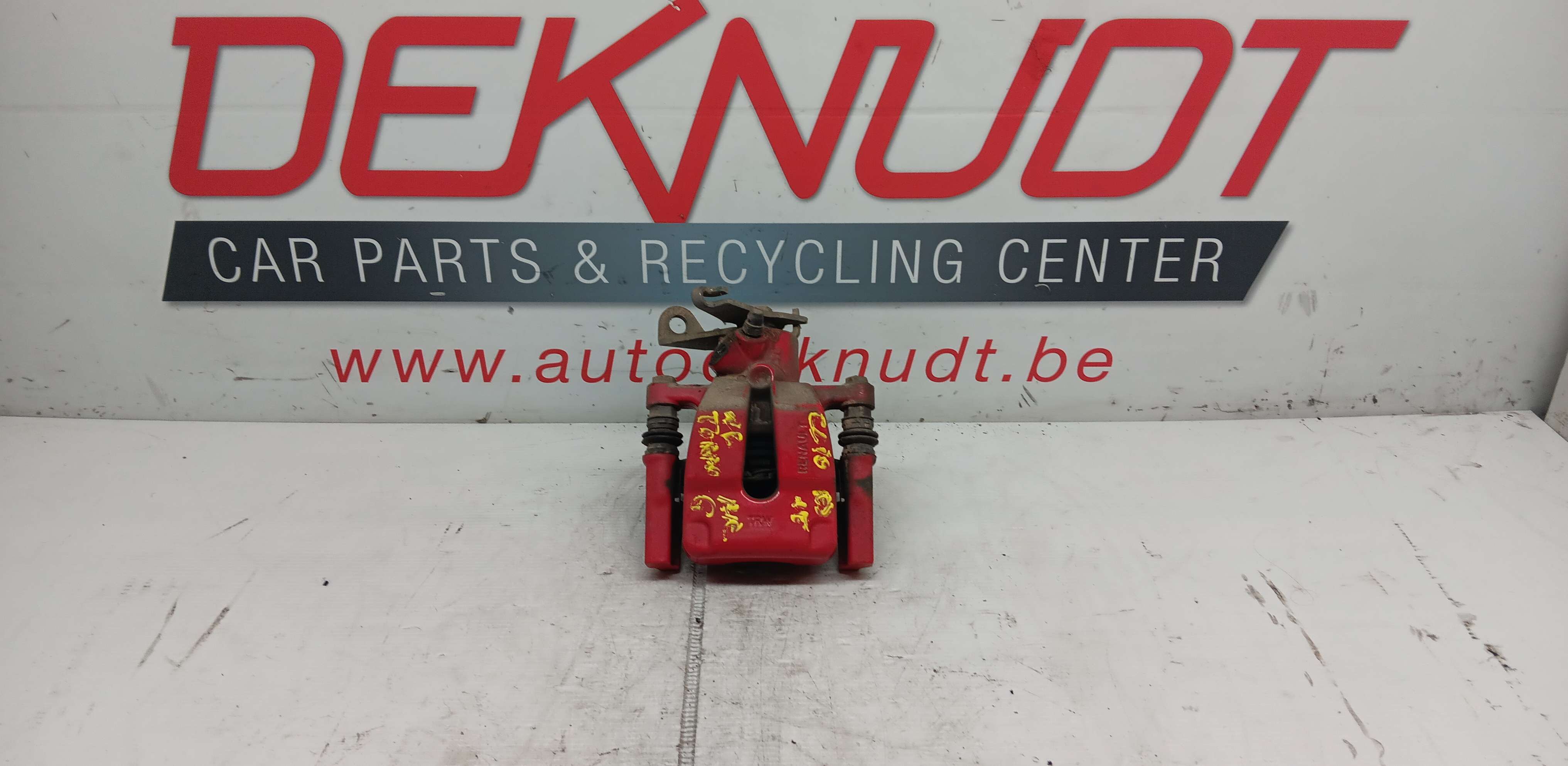 Remschijf links ACHTER Renault CLIO IV 2012 - 19