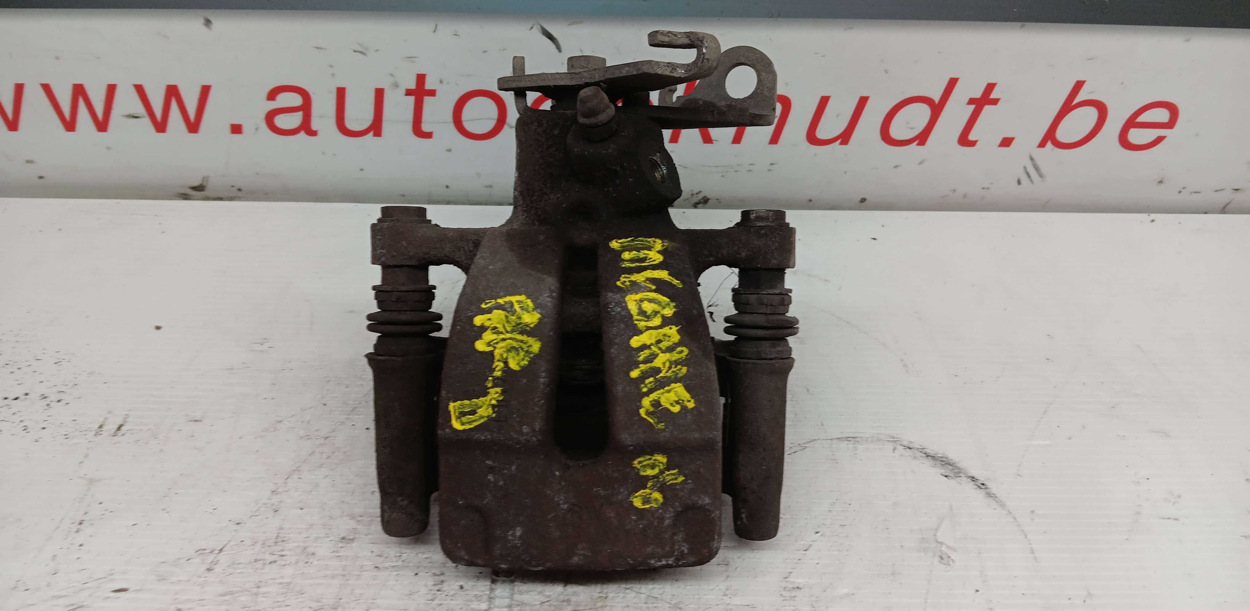 Remschijf rechts ACHTER Renault MEGANE II 2002 - 08