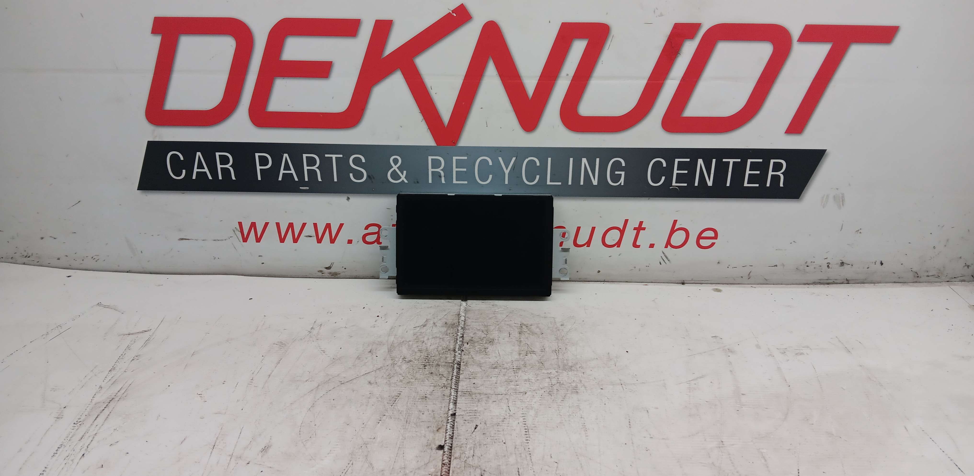 Screen Volvo V 40 II 2012 - 19