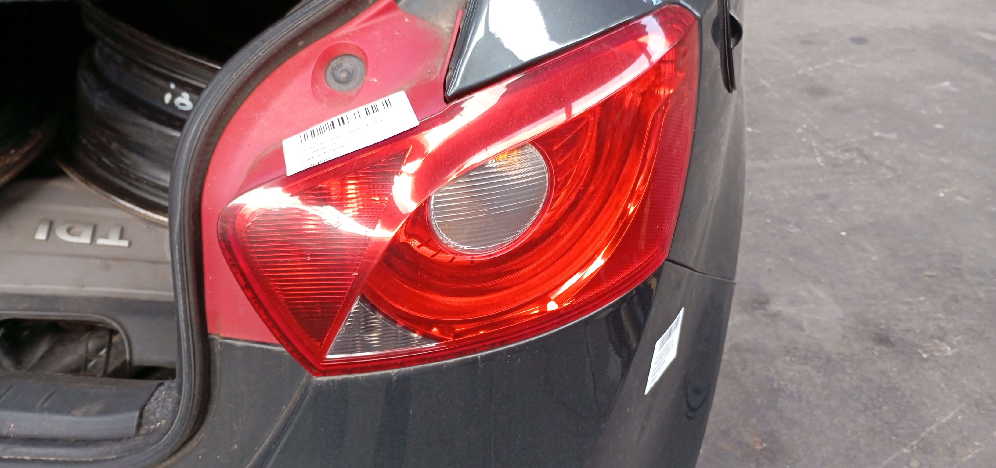 feu ARD Seat IBIZA IV 2008 - 17 6J