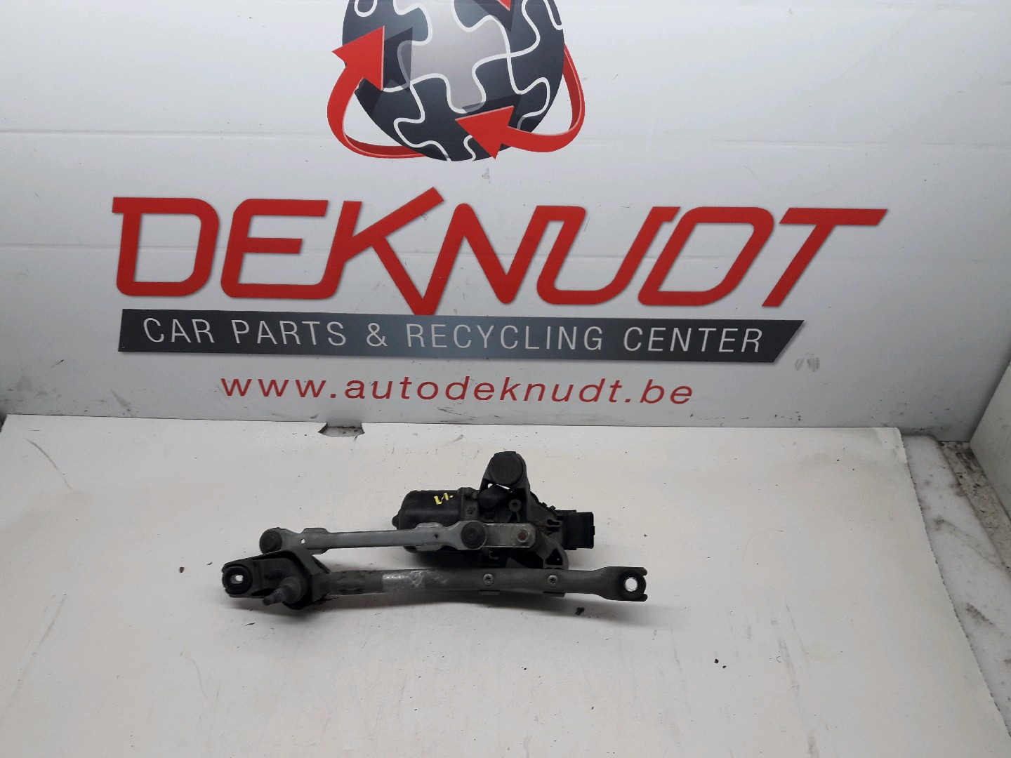moteur essui glace avant Peugeot 107 2005 - 14