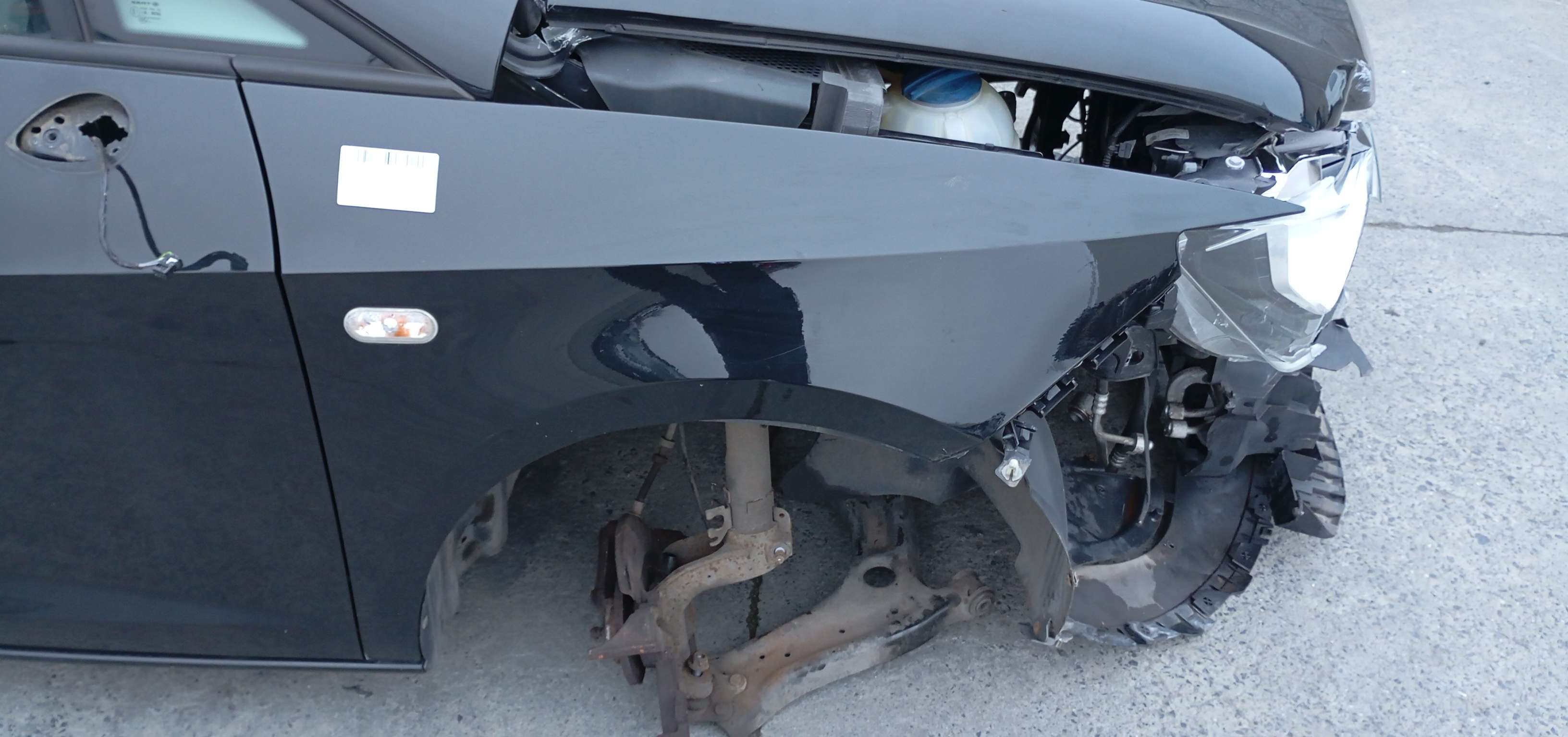 Vleugel rechts voor Seat IBIZA IV 2008 - 17 6J