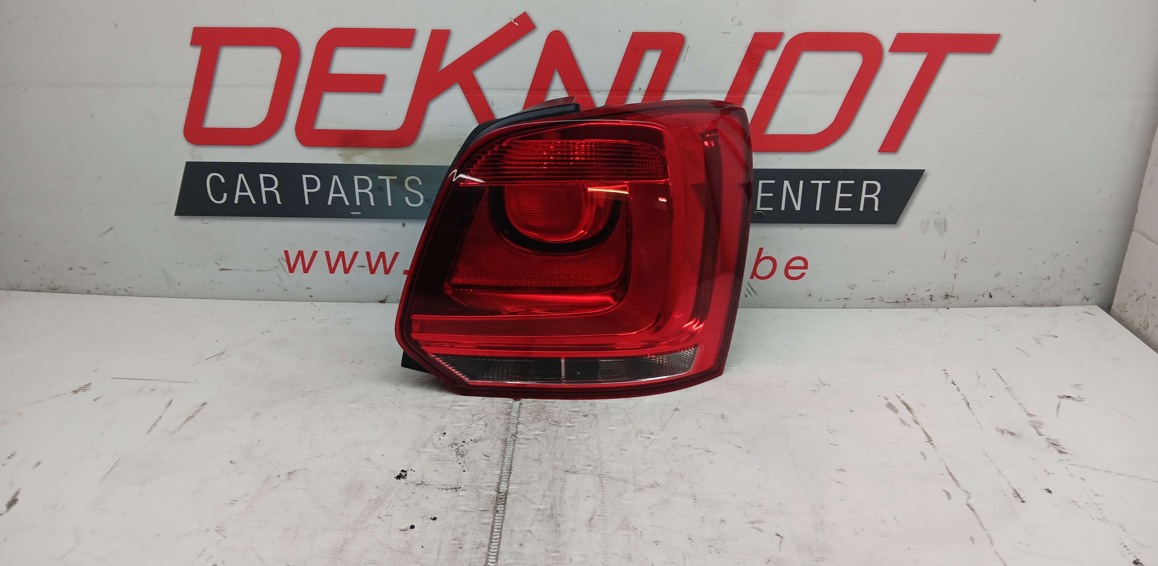 feu ARD Vw POLO 2009 - 17 6R