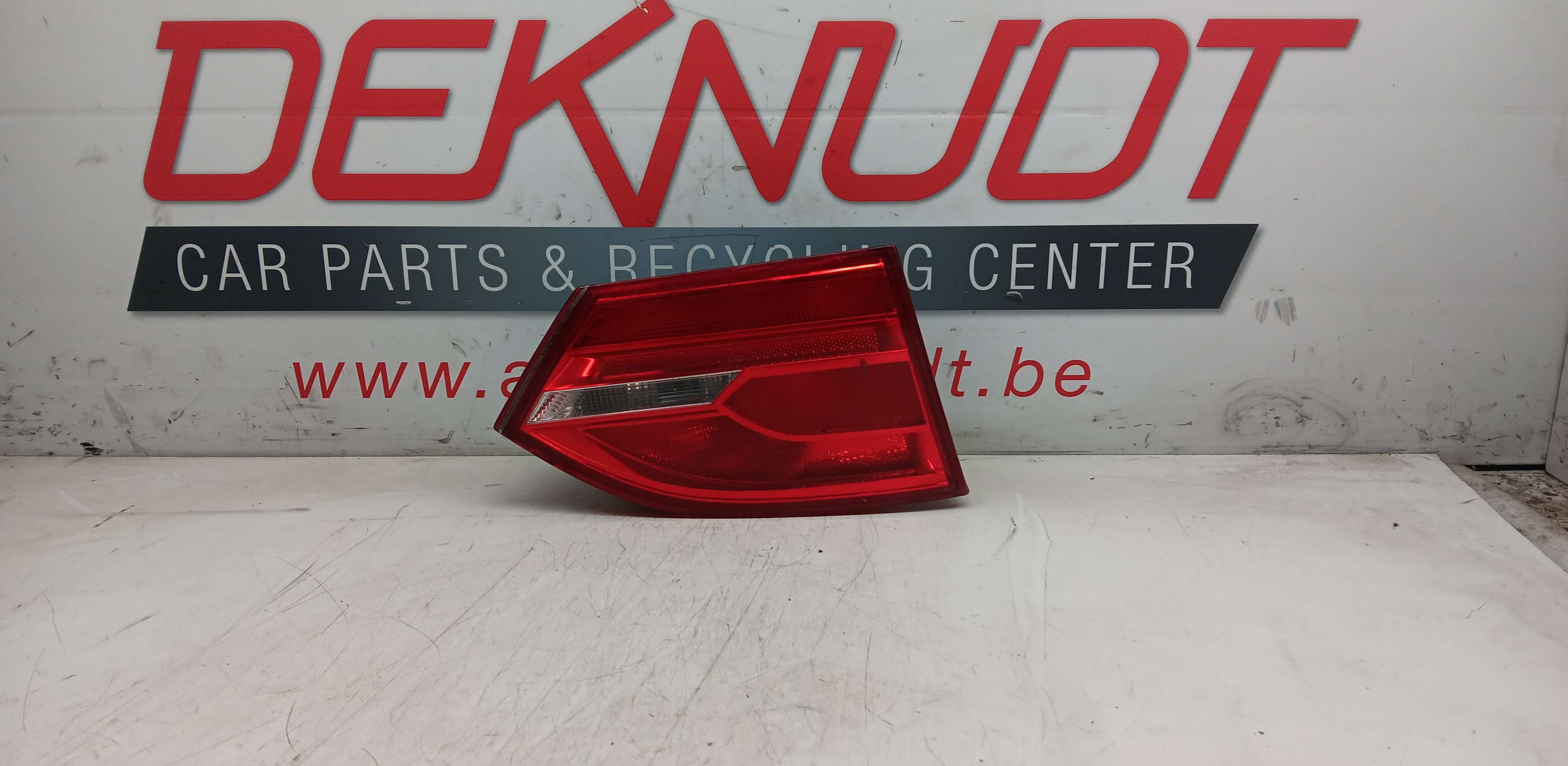 Lichtblok links achter koffer Vw JETTA VI 2010 -