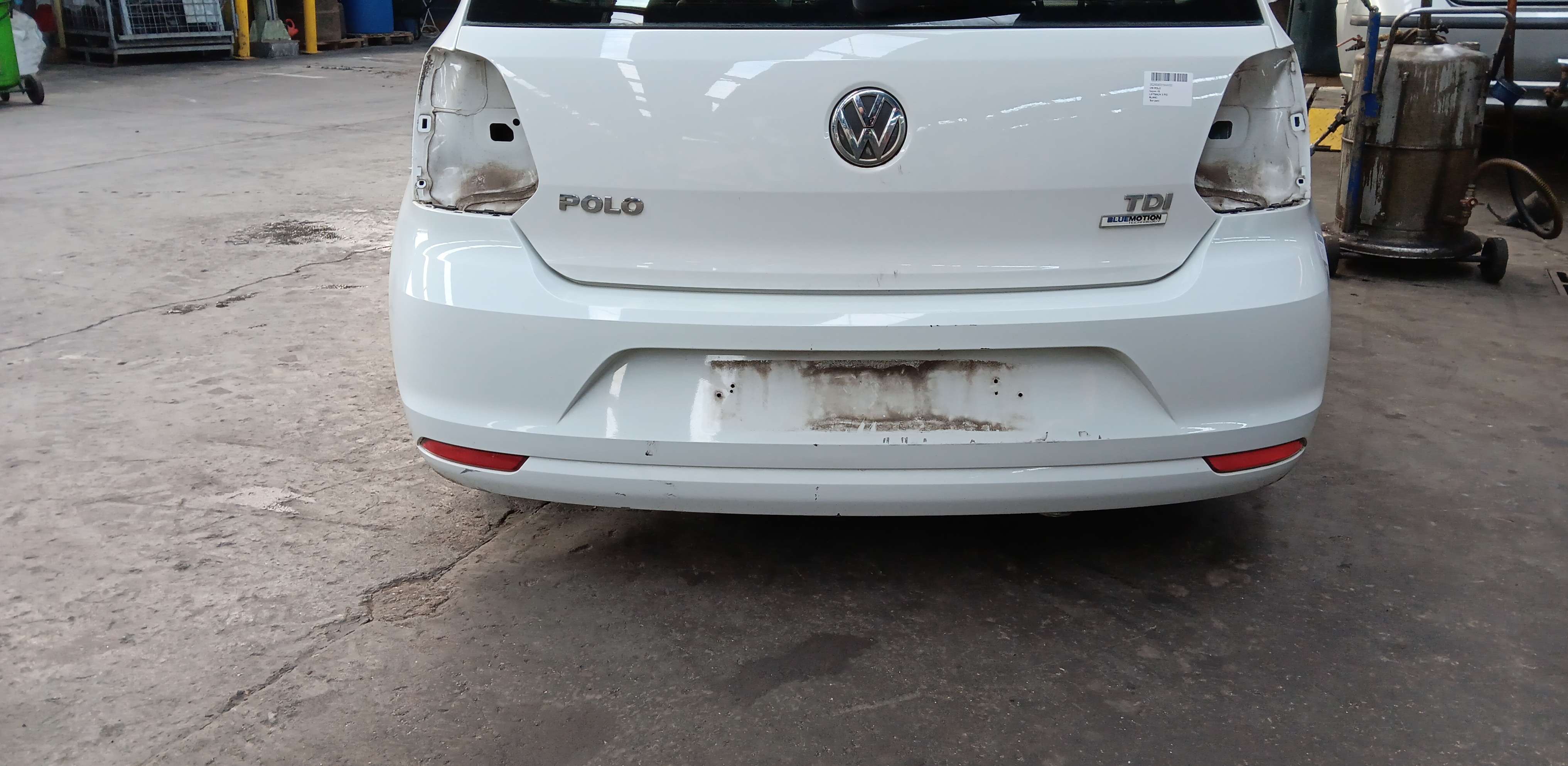 Bumper achter Vw POLO 2009 - 17 6R