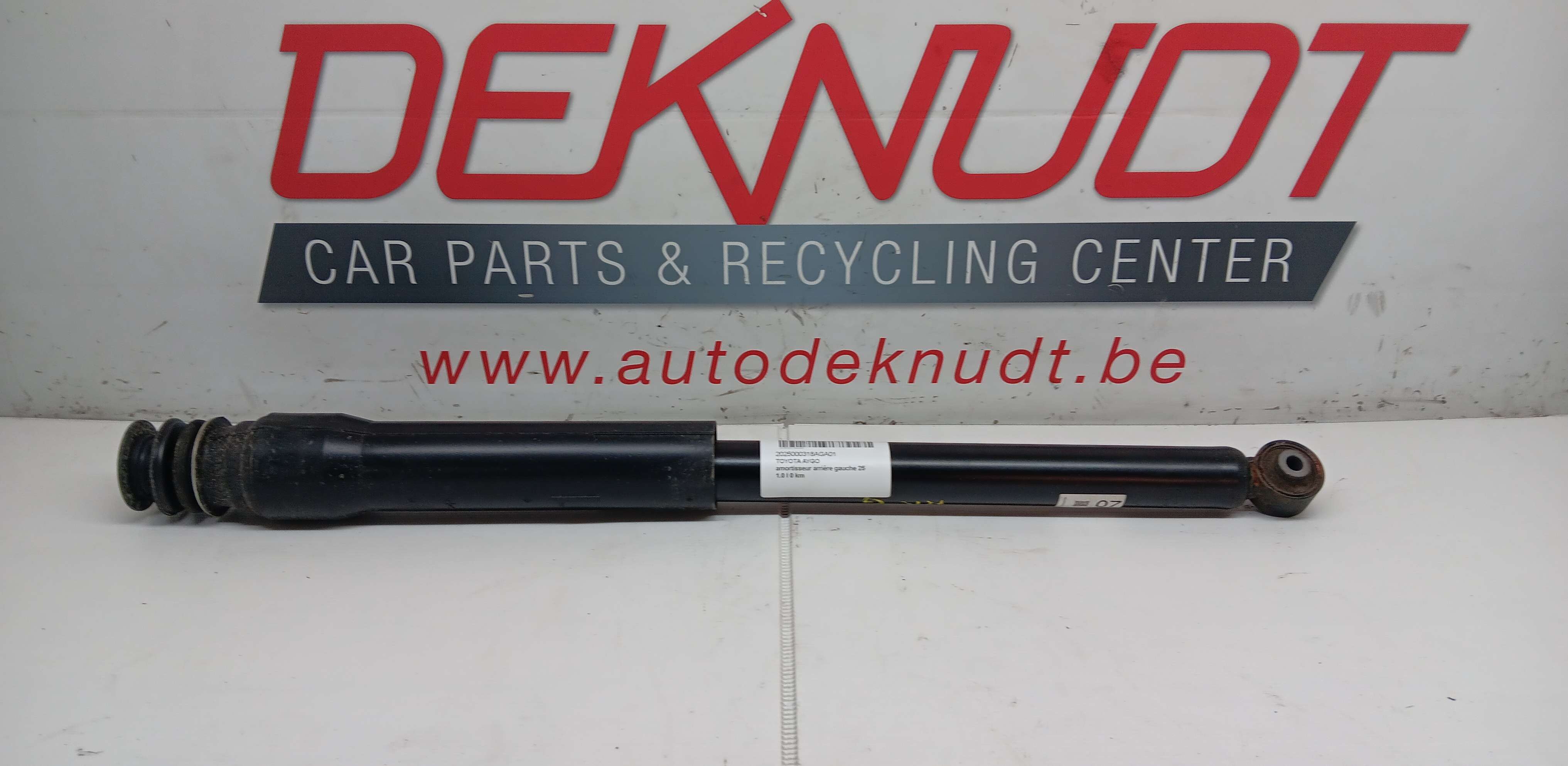 amortisseur arrière gauche Toyota AYGO X 2022+