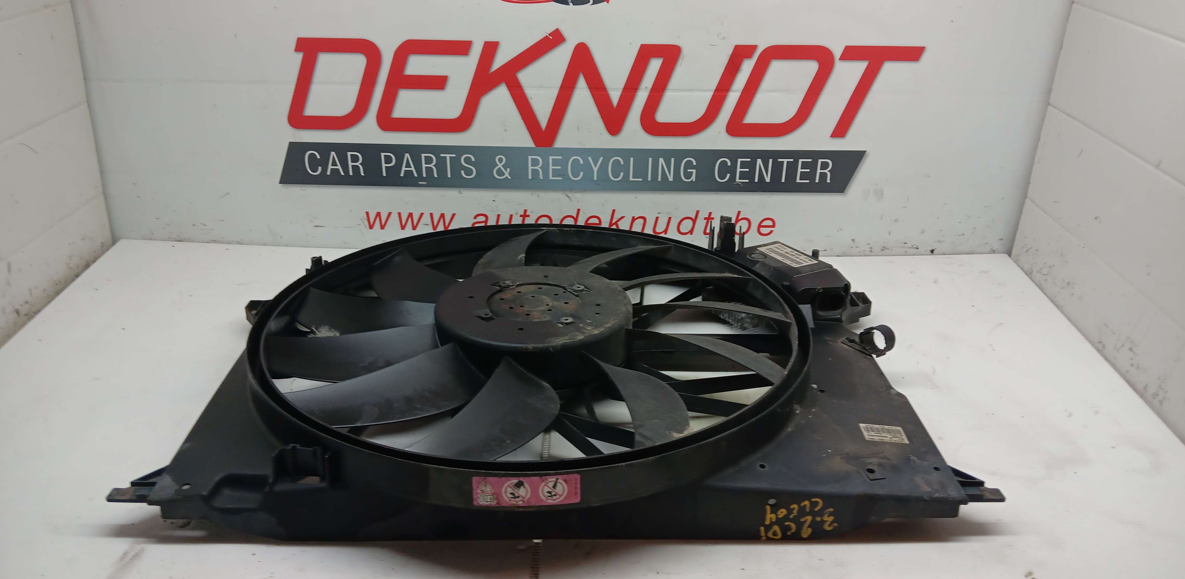 Ventilo moteur Mercedes-Benz E 211 2003 - 06