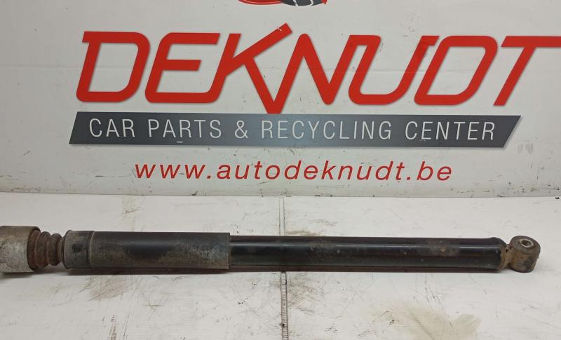 Veerpoot links achter