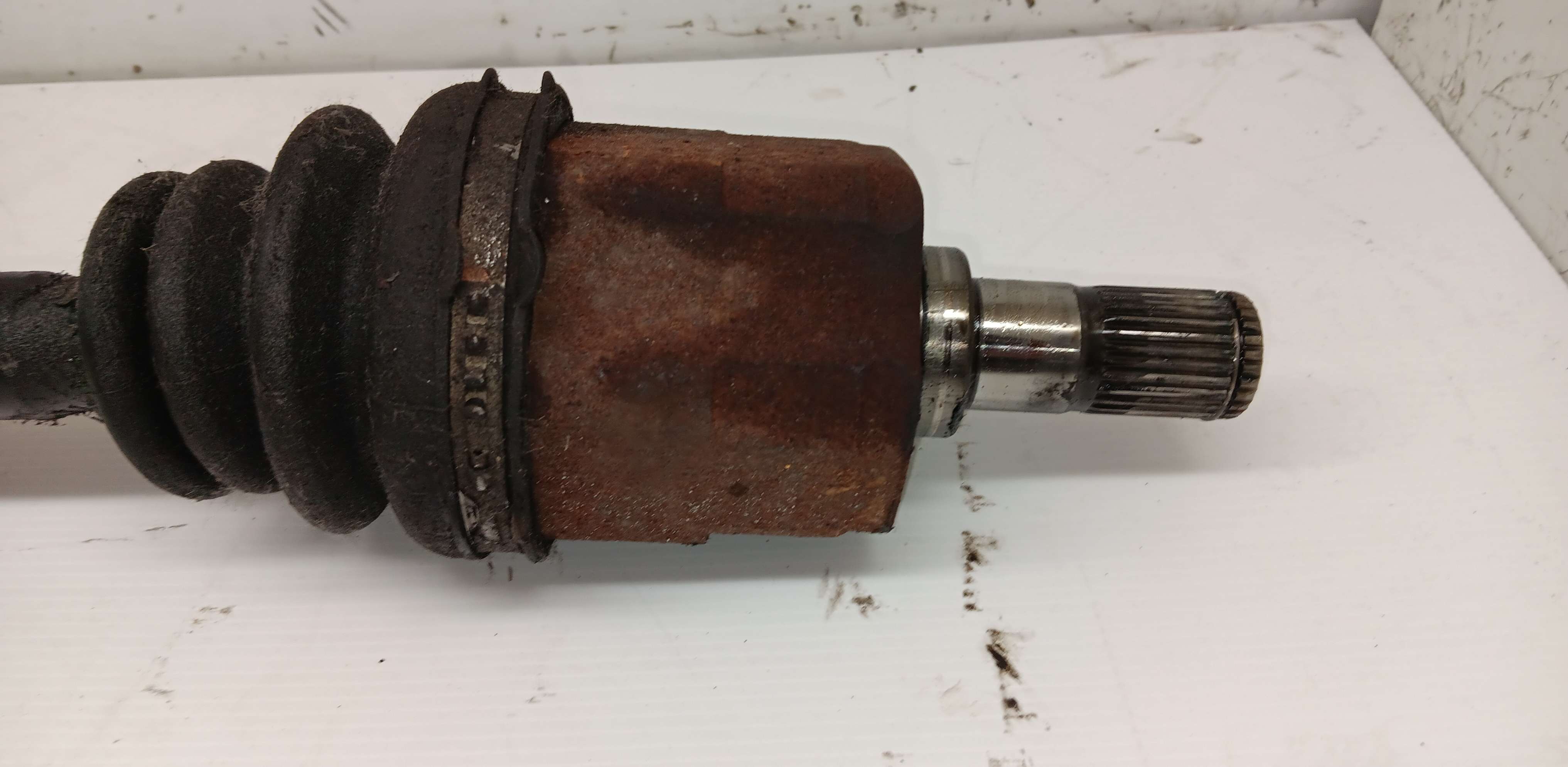 Kardan rechts voor Kia CEE D I 2006 - 12