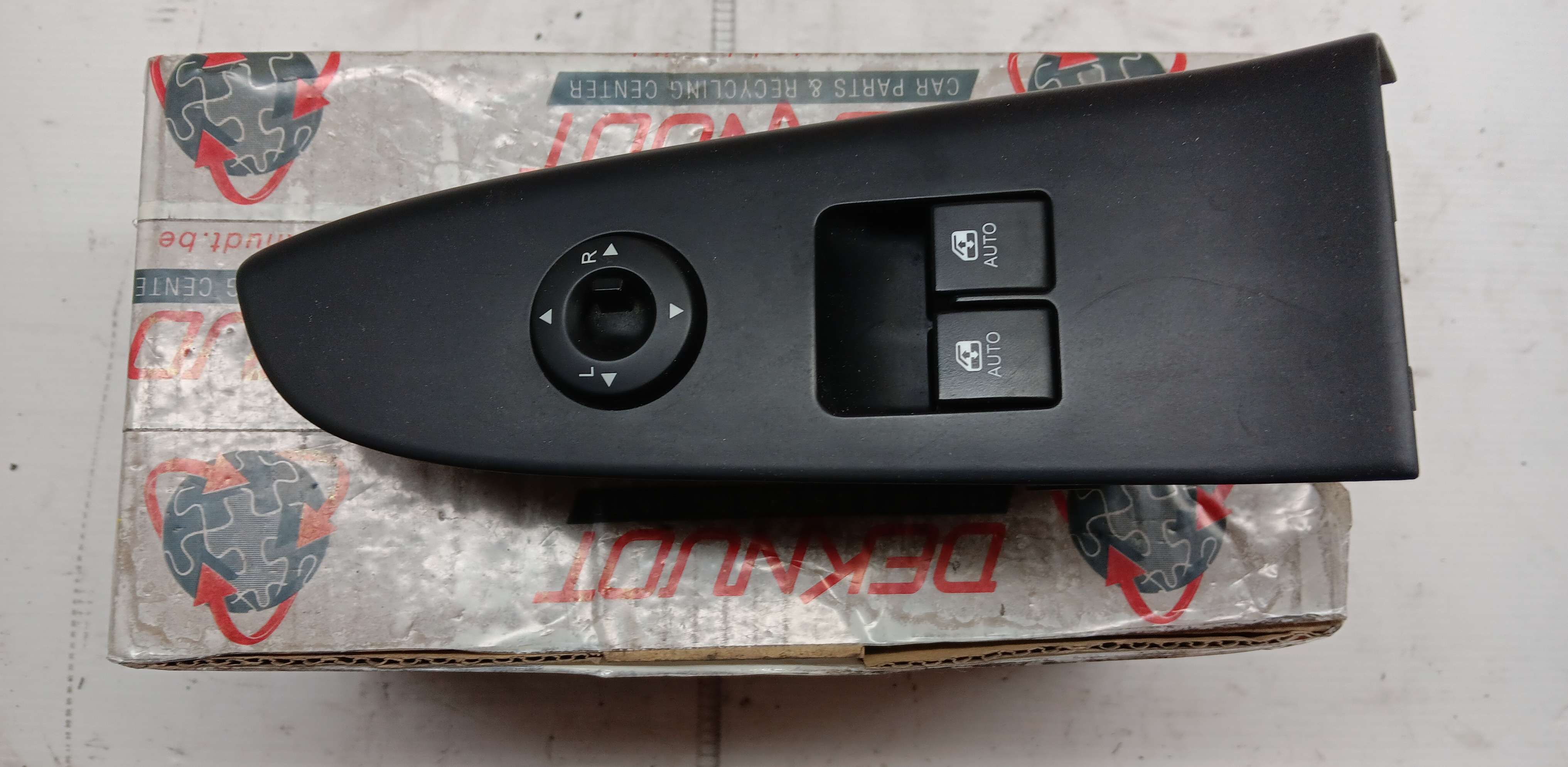 Commande  Kia CEE D I 2006 - 12