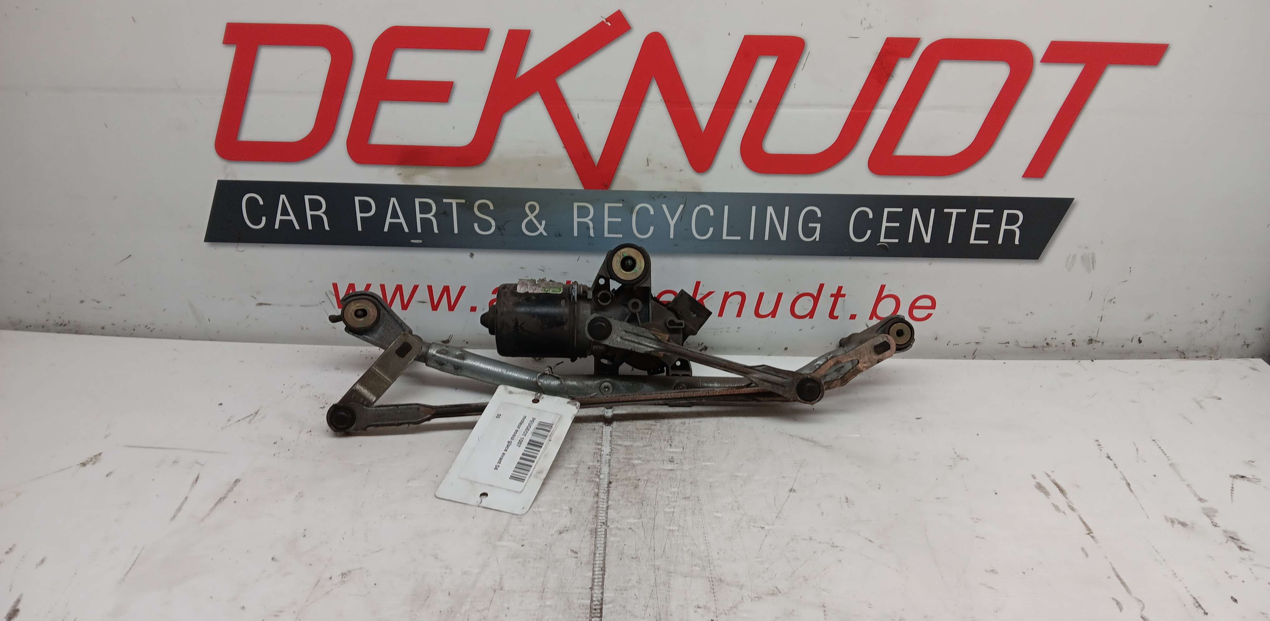Moteur essui glace avant Peugeot 1007 2005 -09